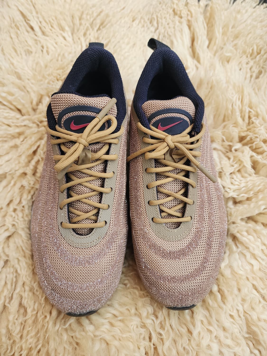 나이키 X 스와로브스키 에어맥스 97 LXX 메탈릭 골드 상품이미지1