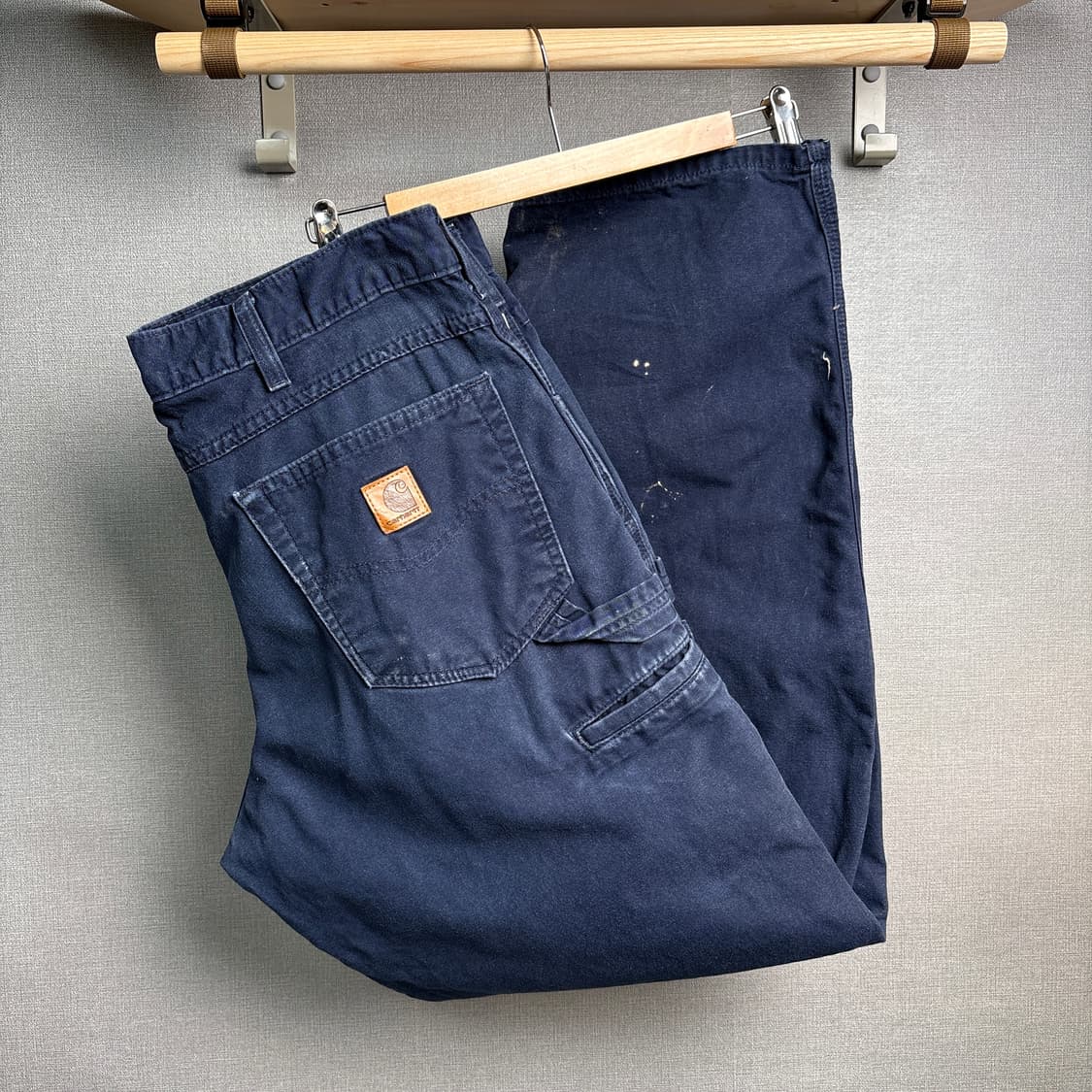 칼하트 가죽탭 카펜터팬츠 상품이미지3