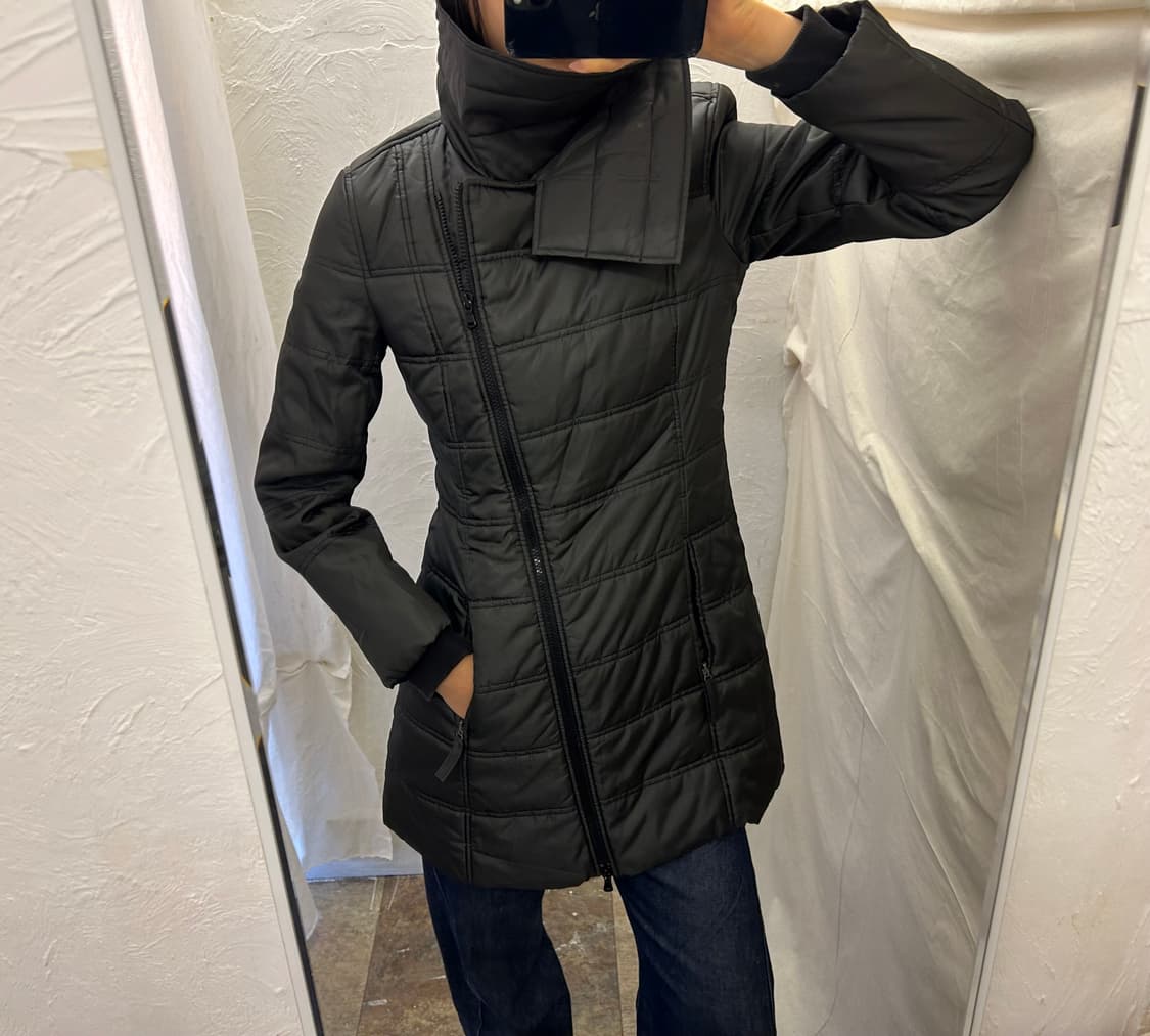 ARMANI 비대칭 누빔 코트 상품이미지1