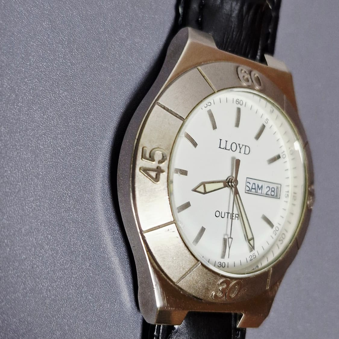 로이드 남성 쿼츠시계  상품이미지2