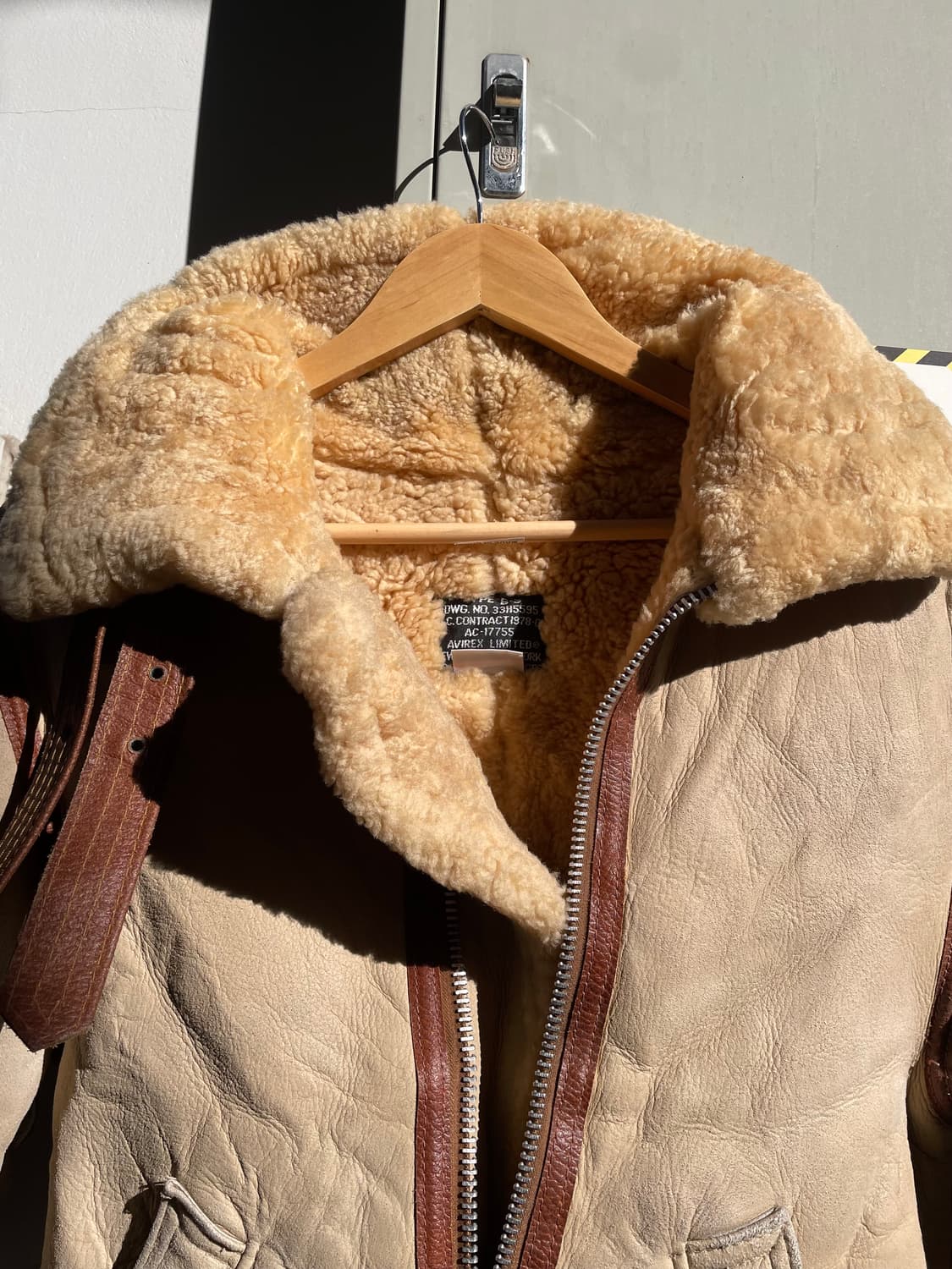 AVIREX US Flight Type B-3 Leather Jacket 상품이미지2