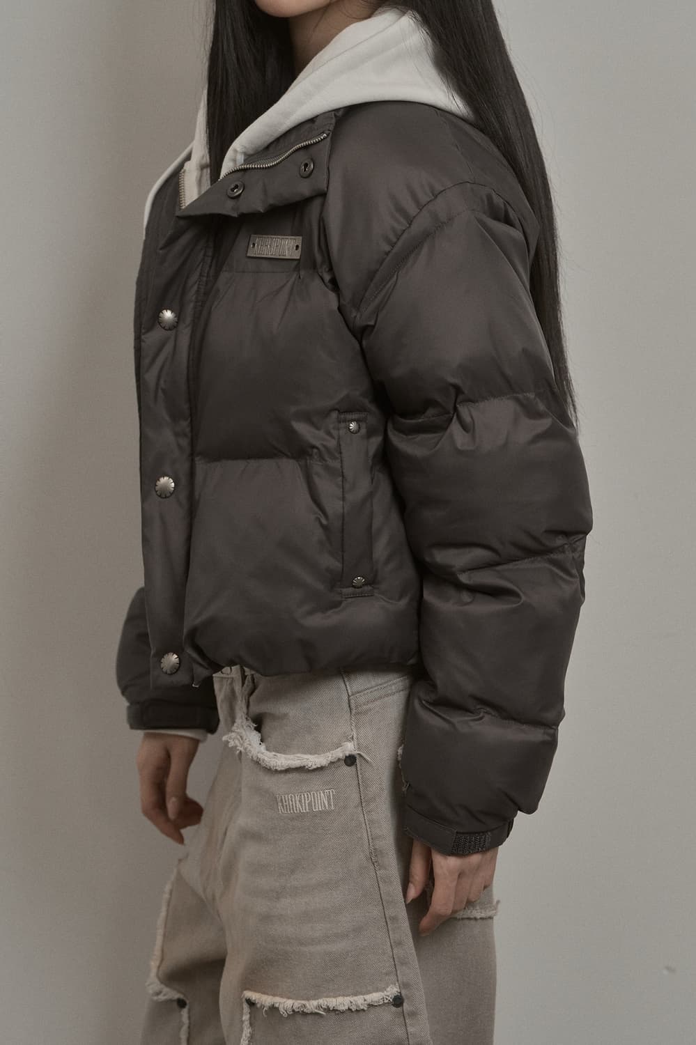 오늘만)카키포인트 패딩 Stud Padded Jacket charcoal 상품이미지4