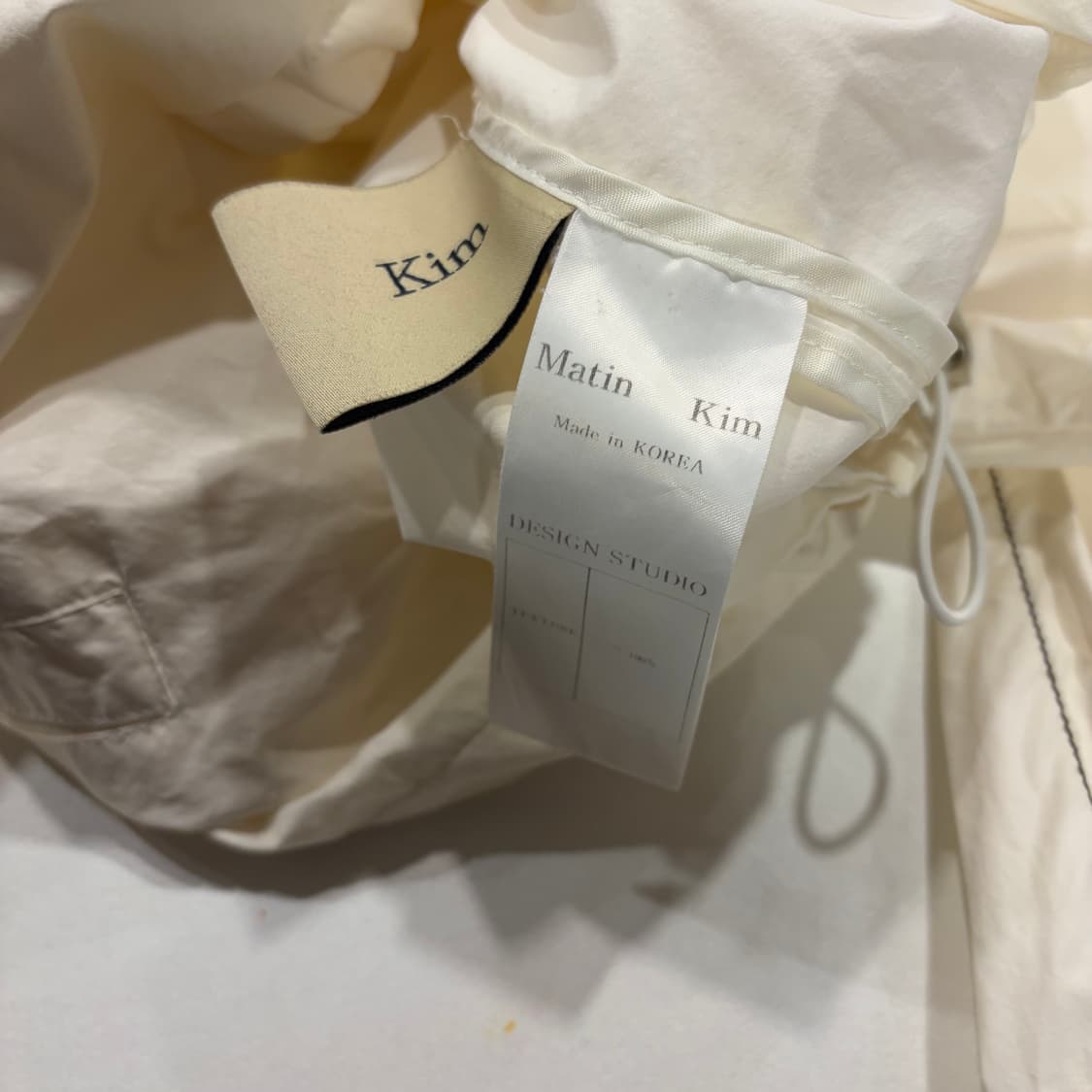 마뗑킴 빅로고 아이보리 바람막이 자켓 D224 상품이미지9