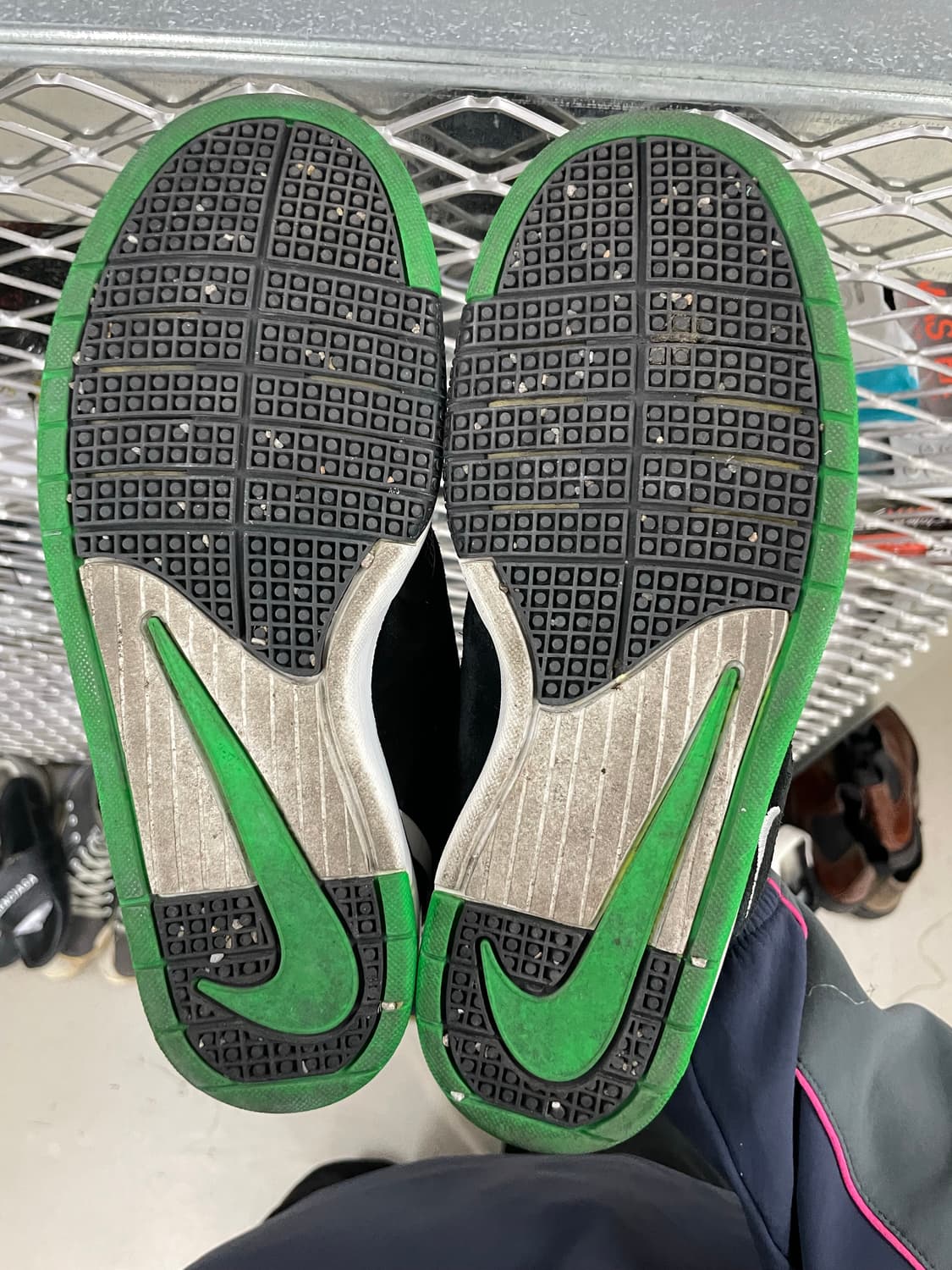 나이키 SB 줌 트레 블랙 리프 그린 250 상품이미지6