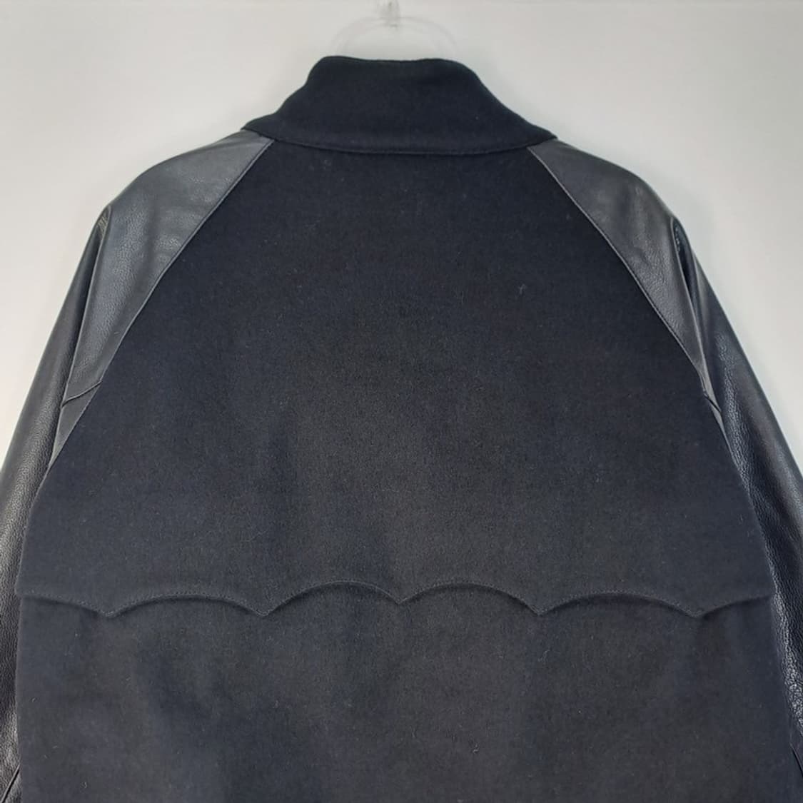 바라쿠타 G9 레더자켓 상품이미지4