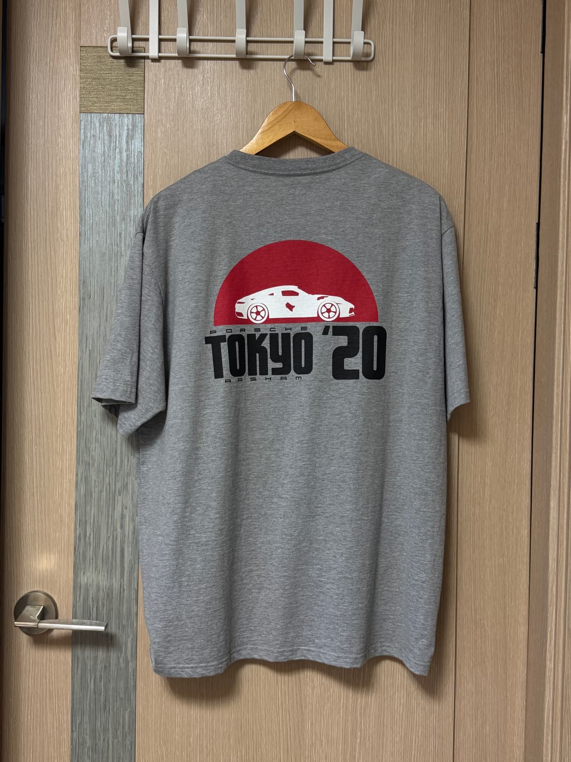 다니엘 아샴 x 포르쉐 터보 도쿄 20 티셔츠 상품이미지1