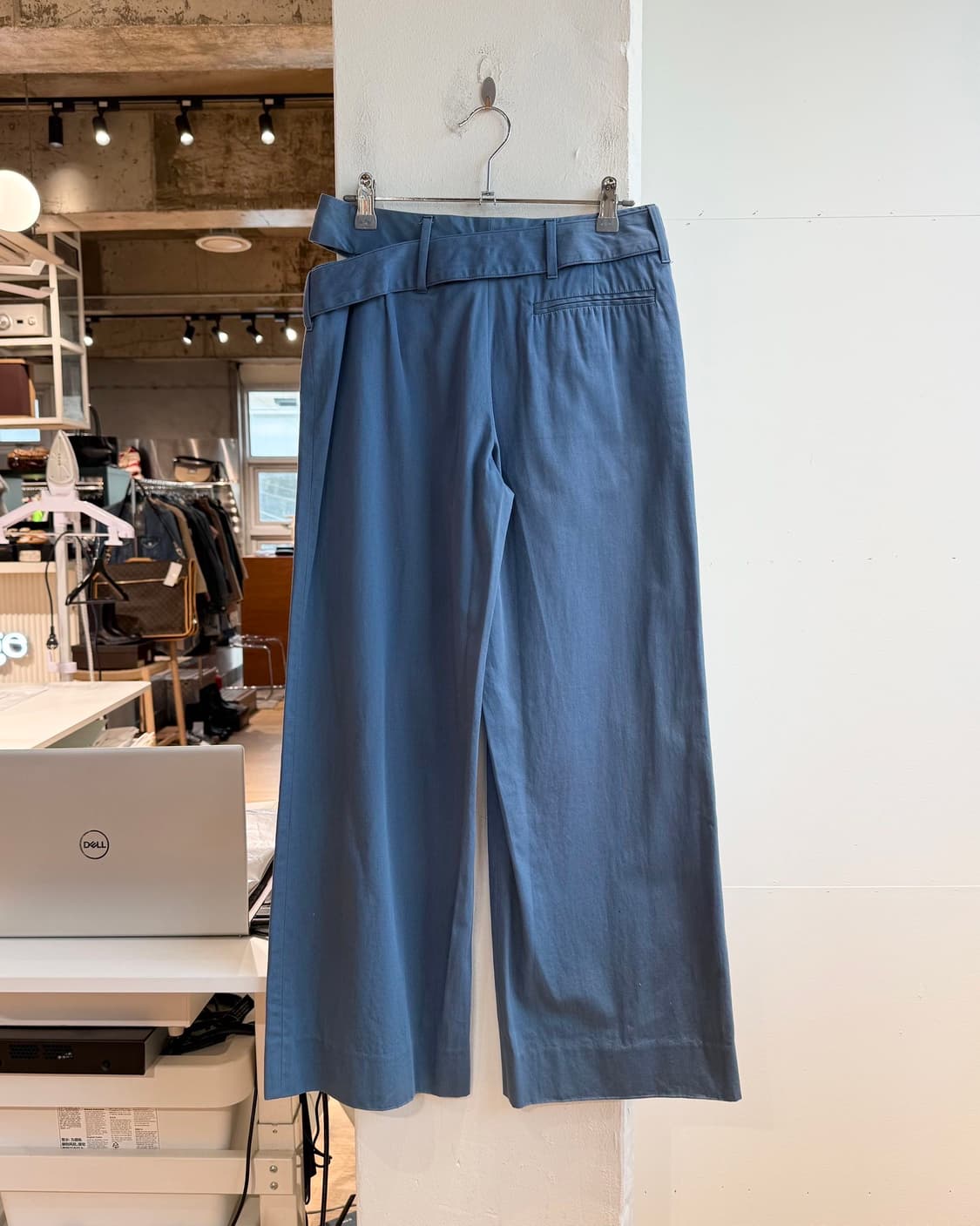 비비안 웨스트우드 블루 컷아웃 팬츠 상품이미지5