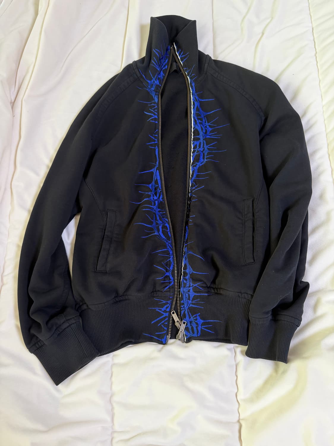 하이더 아커만 가시집업 상품이미지1