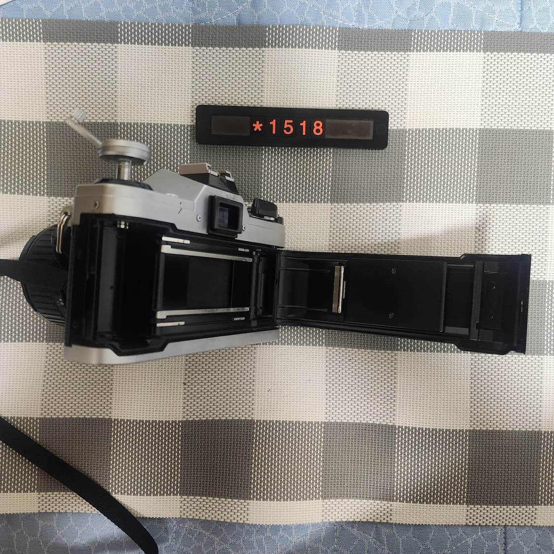 캐논 AE-1 필름카메라 실버바디 28-55mm 줌렌즈 상품이미지6