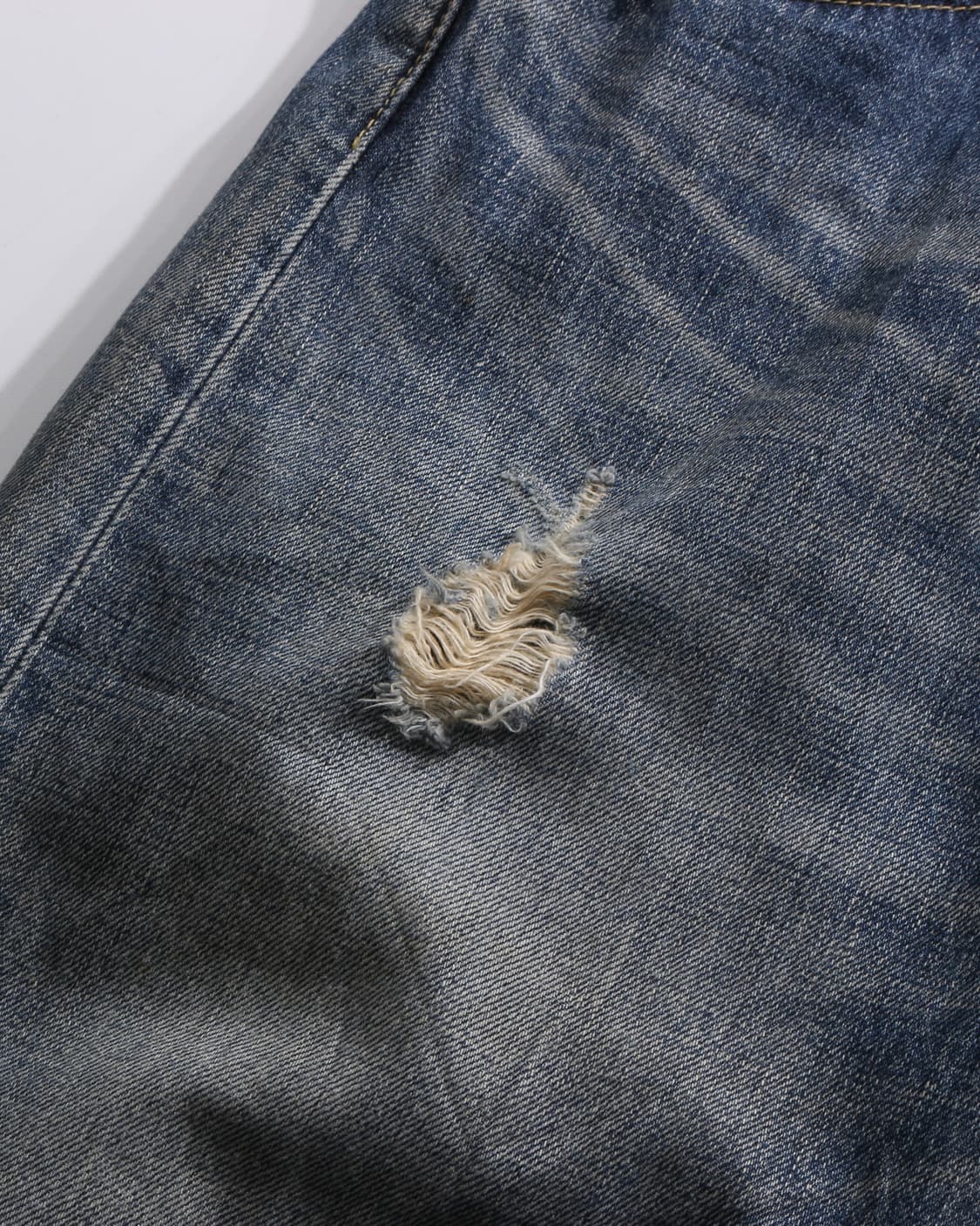 Levi's 503 damaged jeans 상품이미지6