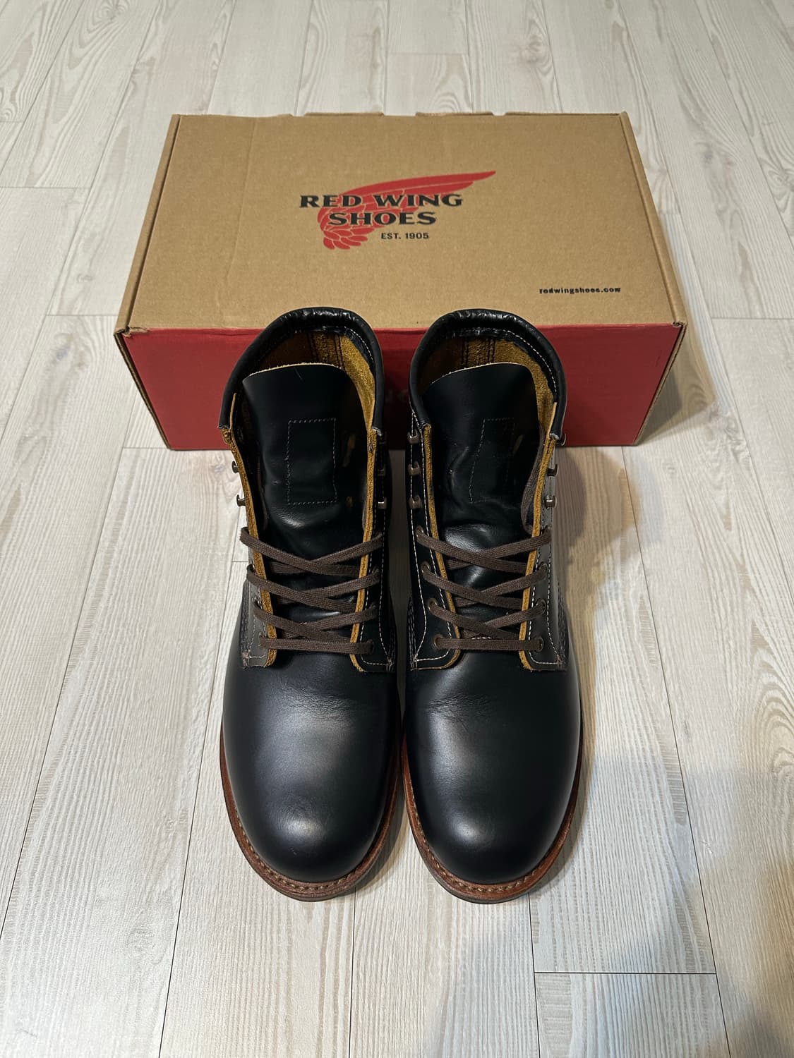 레드윙 벡맨 9060 - 275 size 상품이미지1