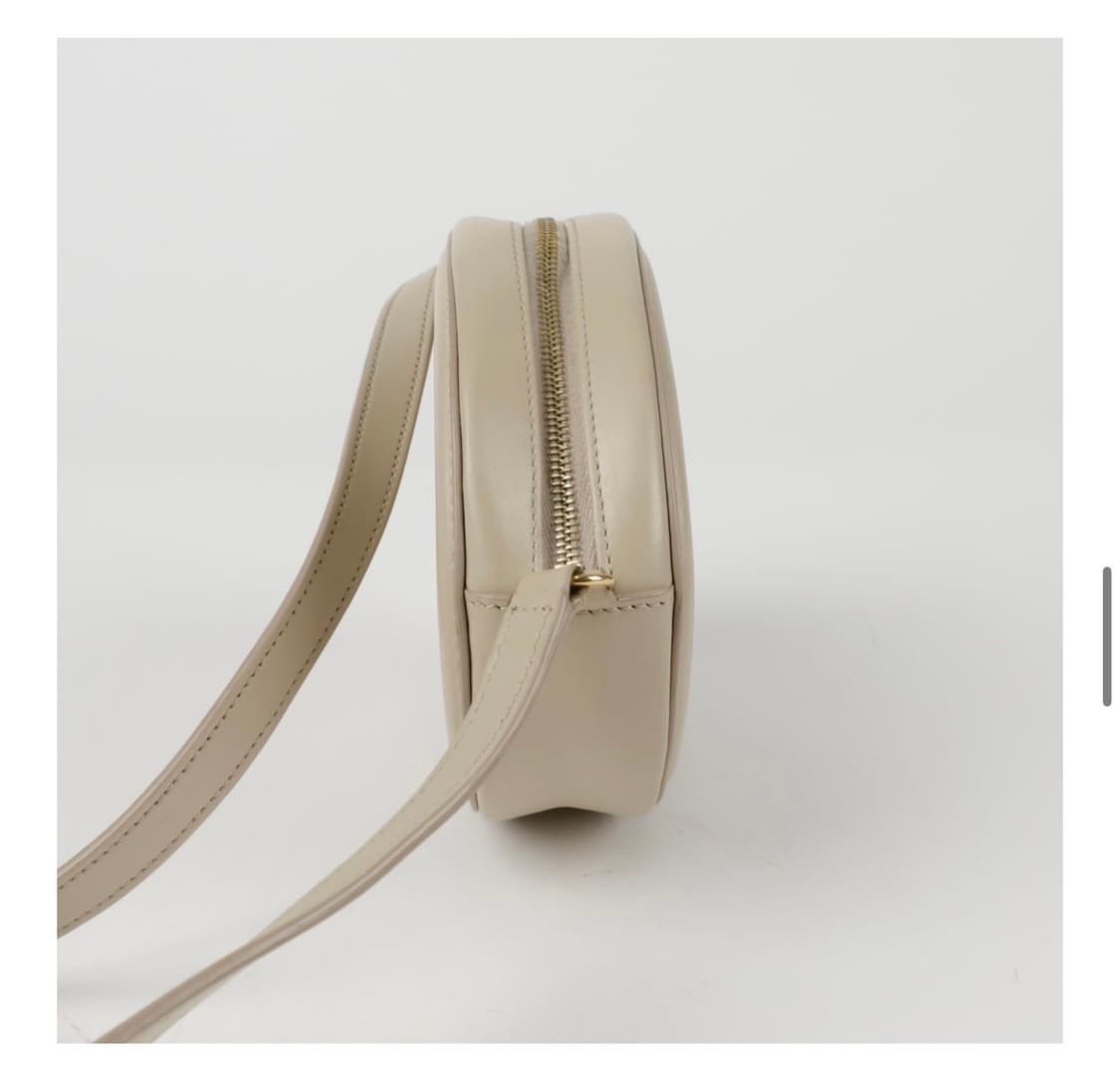 트리오페 오벌 펄스 숄더 크로스백 상품이미지4