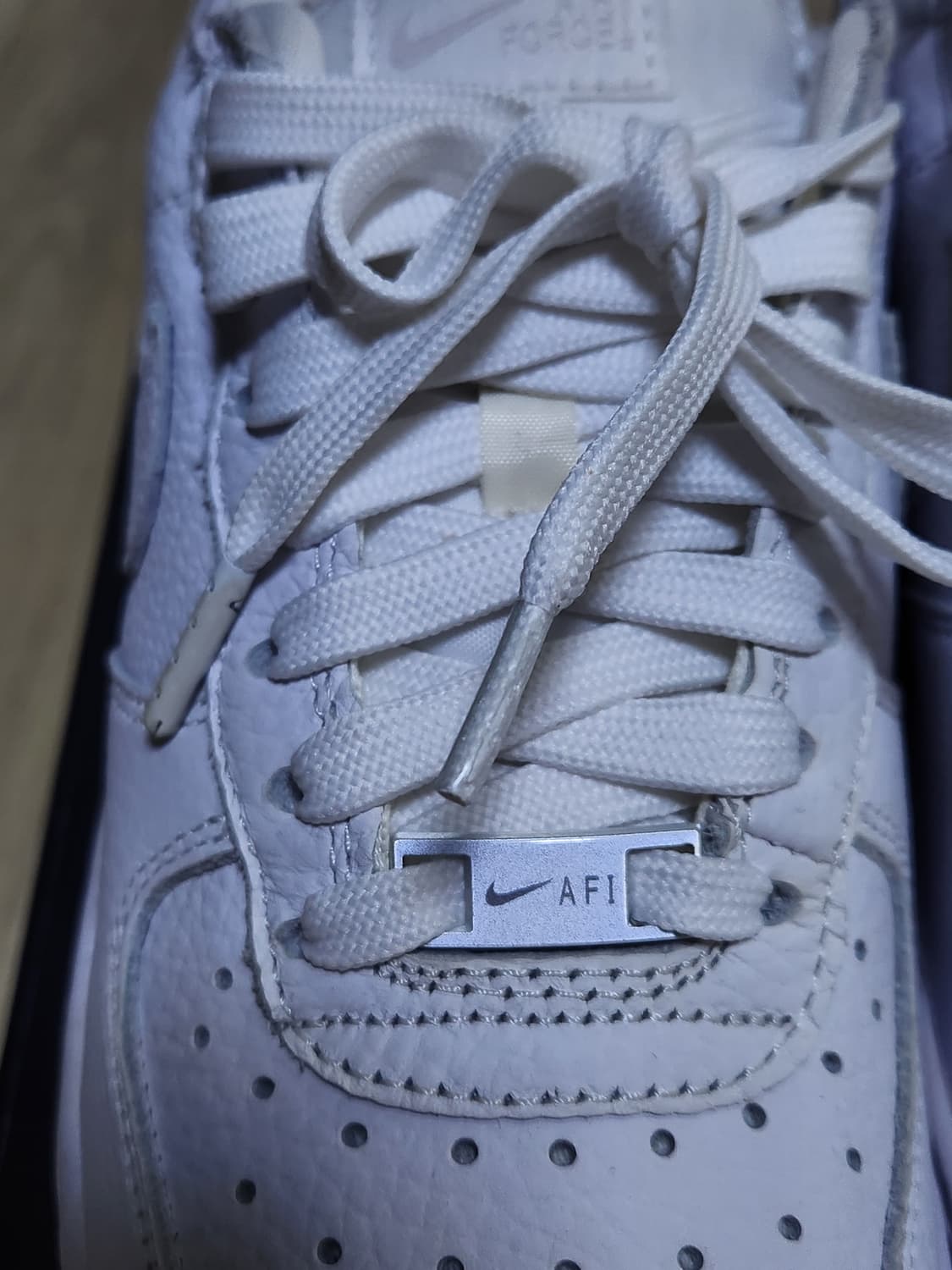 [250] 나이키 에어포스 1 '07 크래프트 쭈글이 화이트 상품이미지3