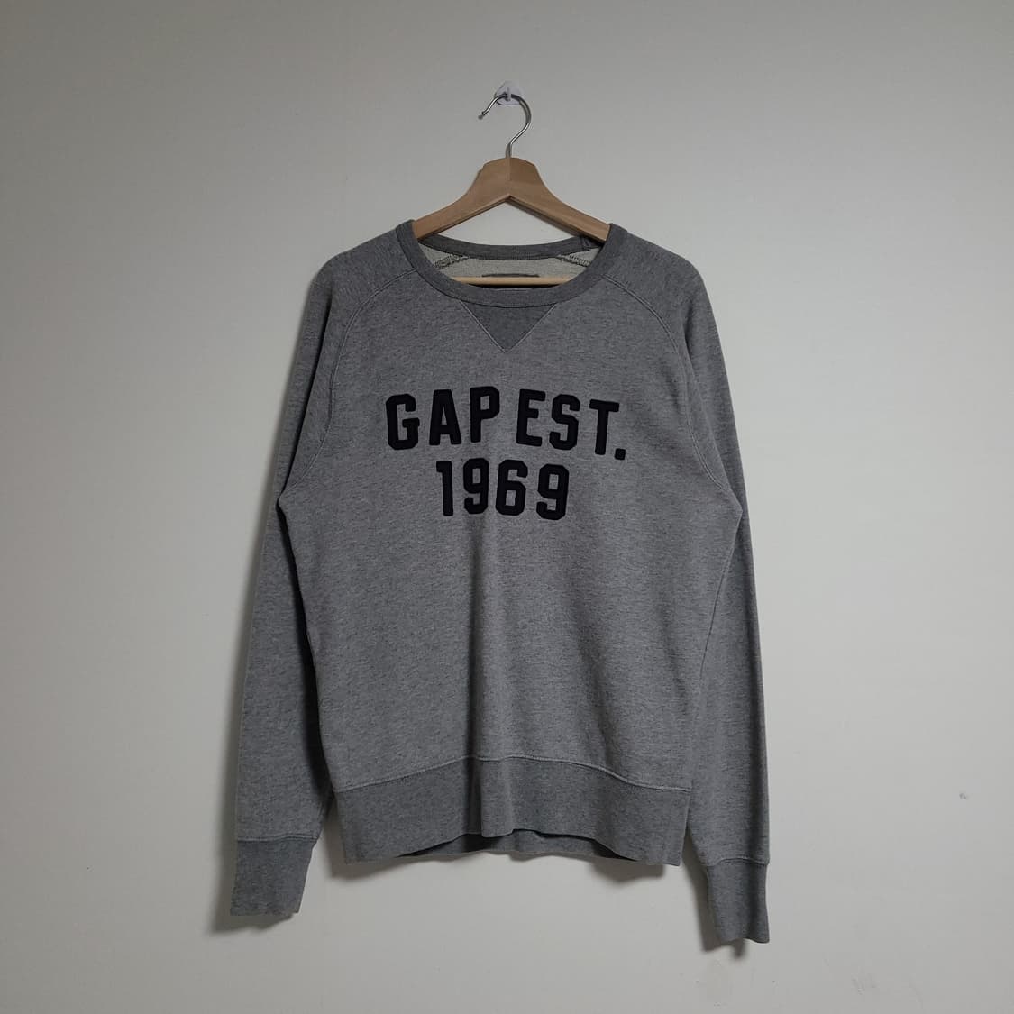 (S) GAP 갭 Est.1969 맨투맨 티셔츠 그레이 상품이미지1