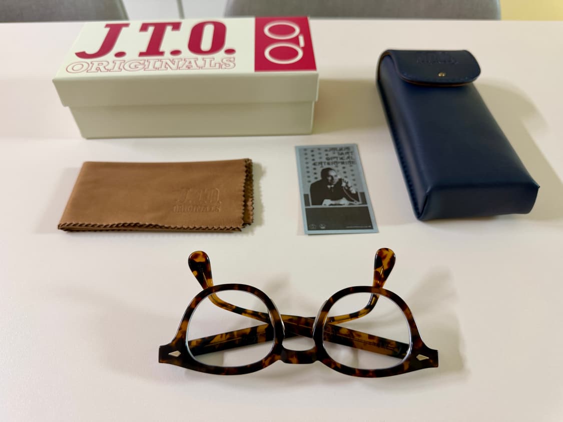 [상태S급] JTO AR 톨토이즈 46-24 사이즈 판매합니다 상품이미지1