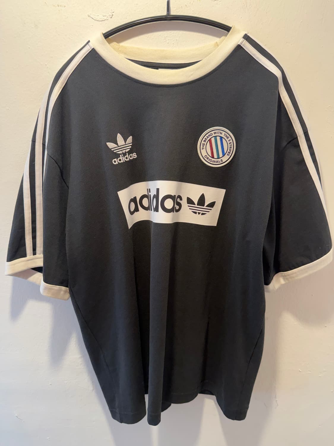 아디다스 레트로 반팔 상품이미지1