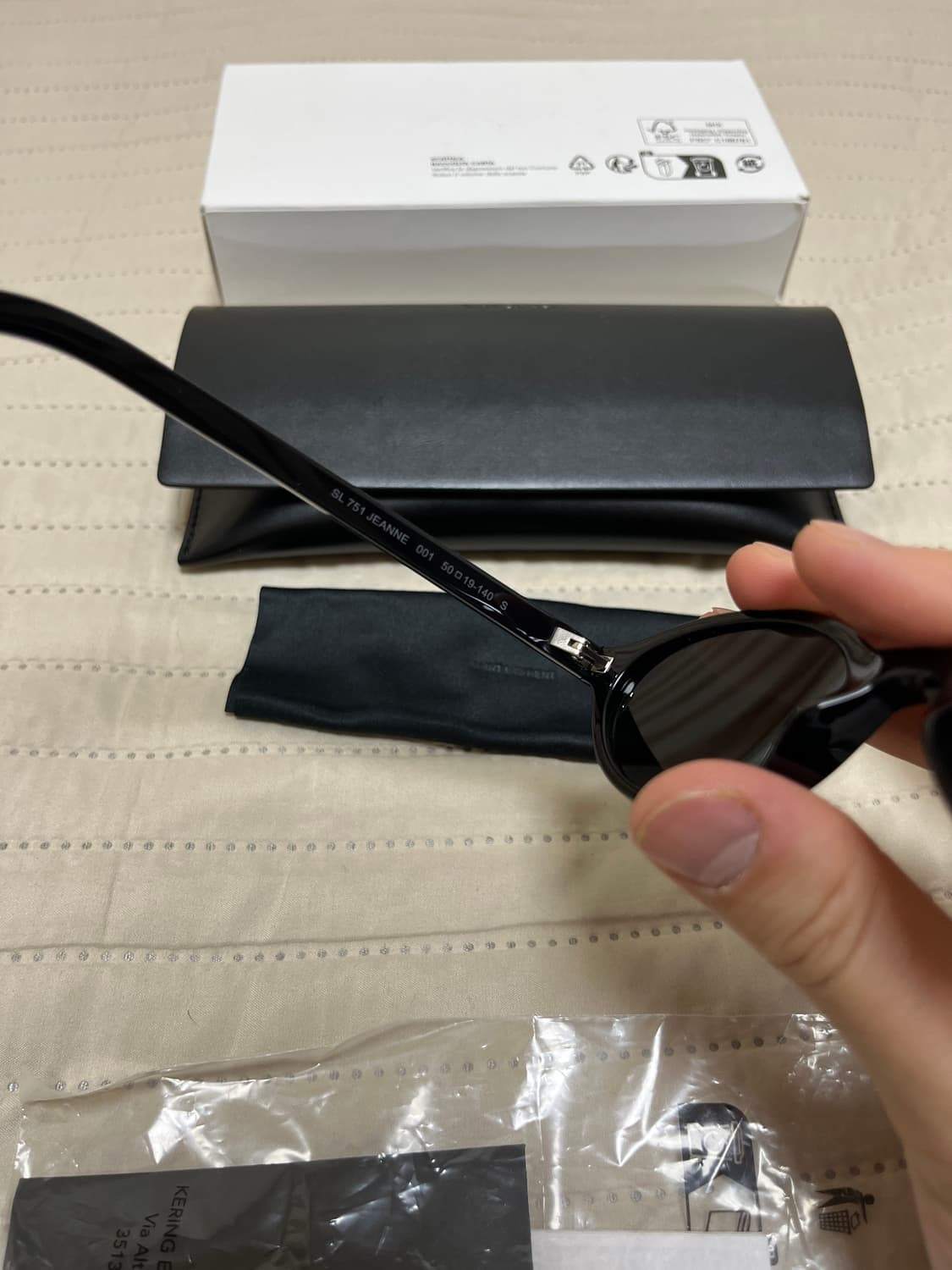 생로랑 sl 751 블랙 오벌 선글라스  상품이미지7