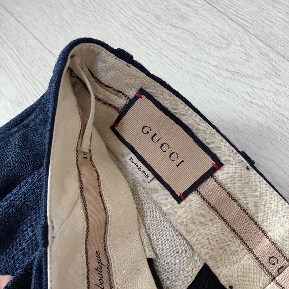 [38] 구찌 네이비 투턱 하이웨스트 트라우저 상품이미지4