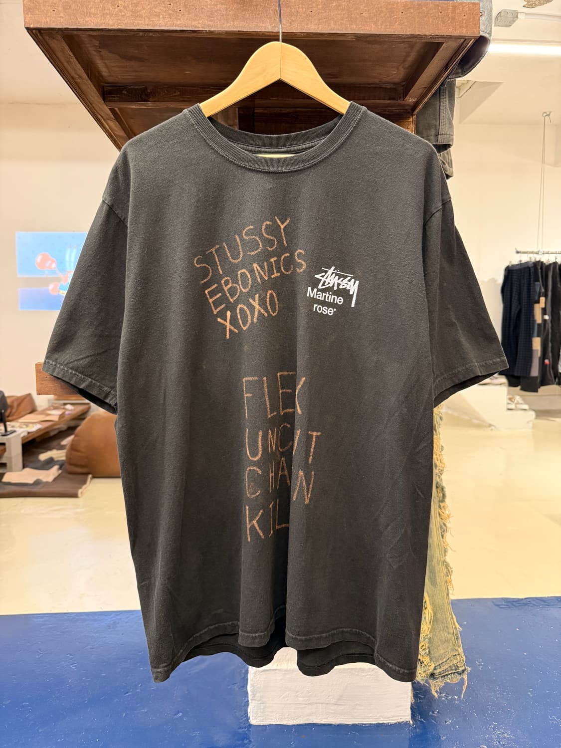 스투시 martine rose 검정 반팔티  상품이미지4