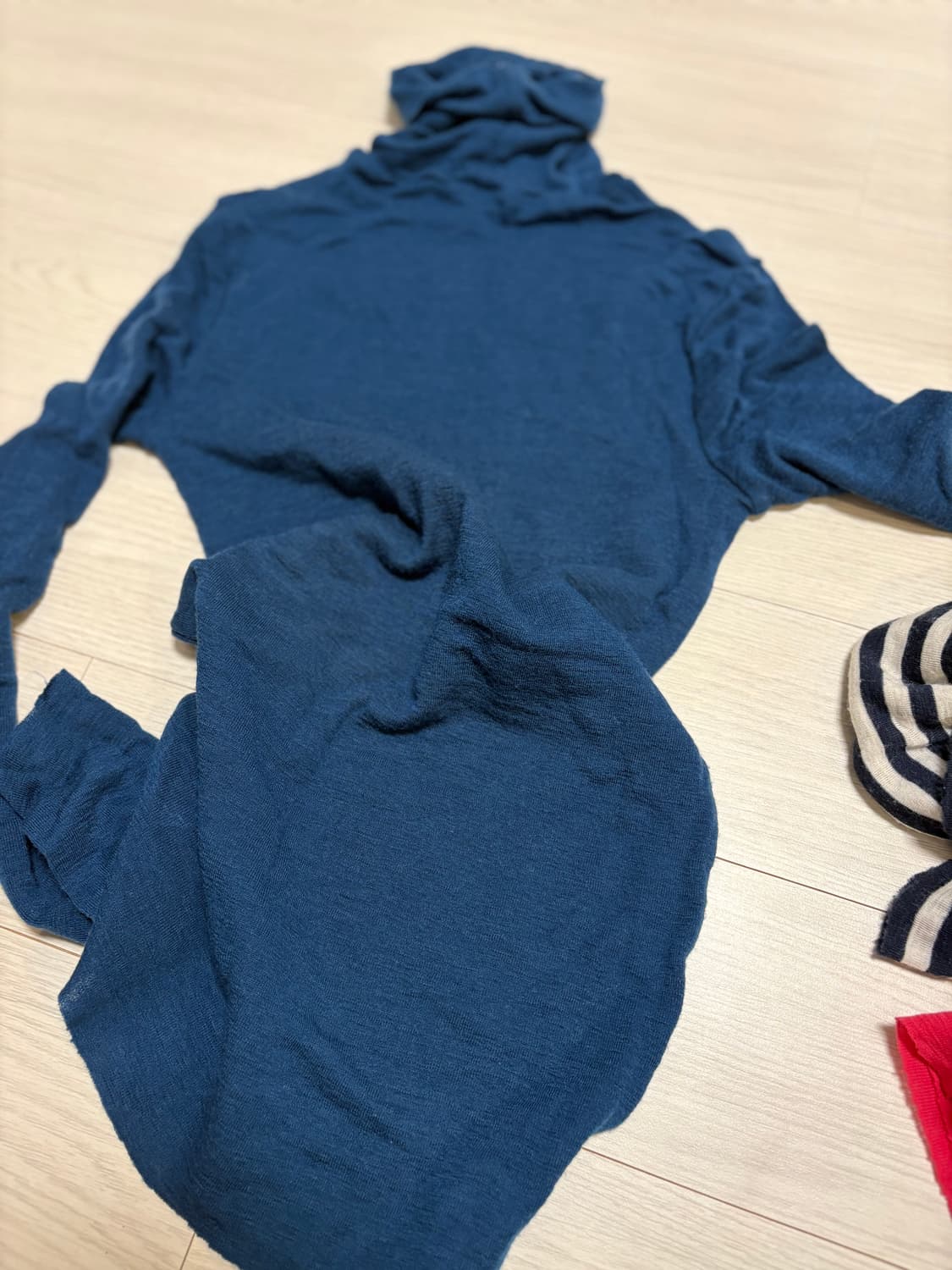 COS 코스 레이어드 울 터틀넥 3컬러 S사이즈 상품이미지3