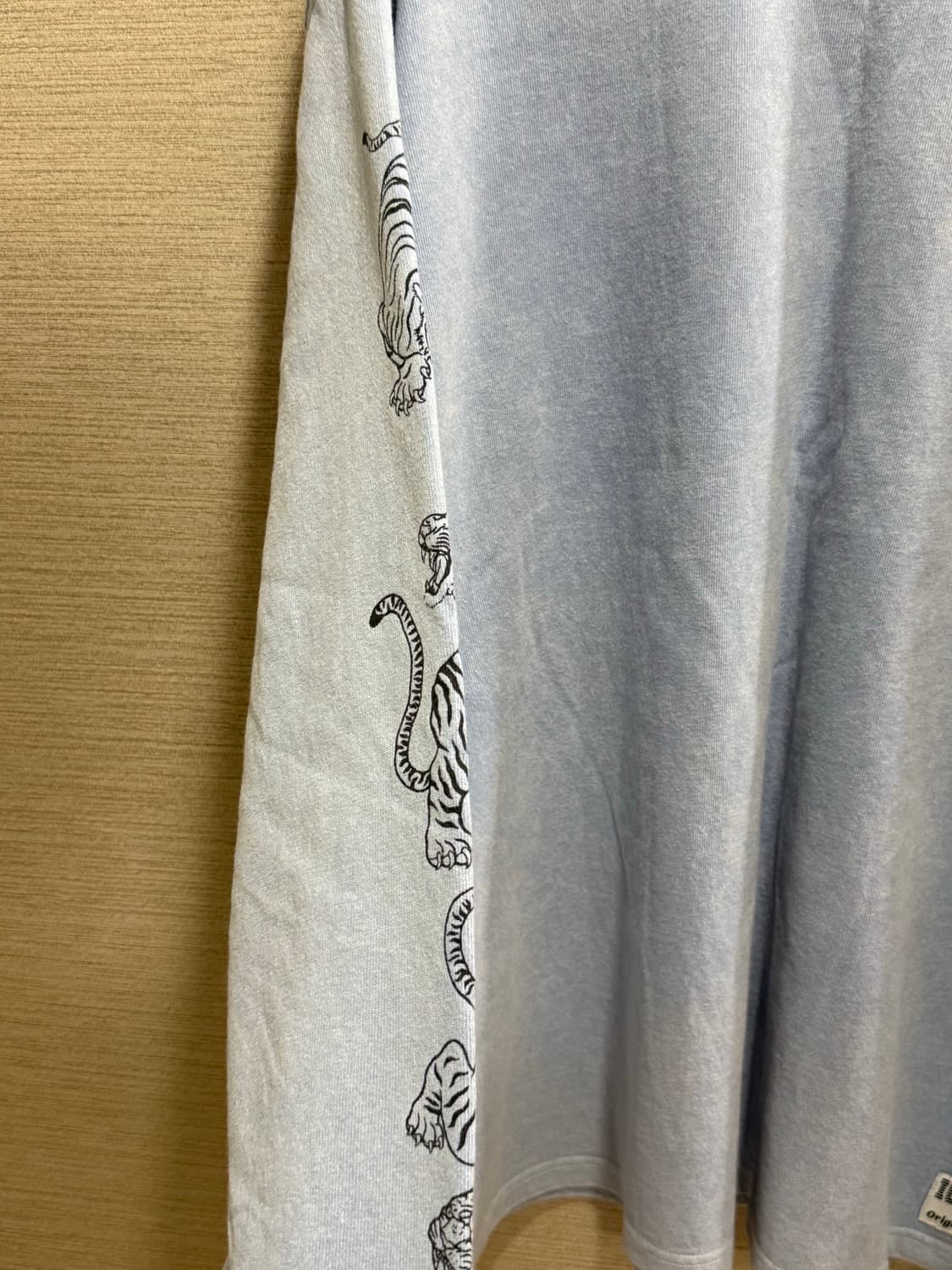 인세인개러지 타이거롱슬리브 5만원 상품이미지3