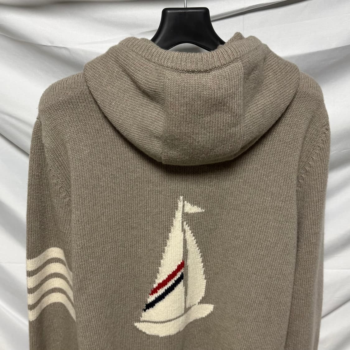 [S+급/4] 톰브라운 세일 보트 인타르시아 니트 후드집업 백화점판 상품이미지5