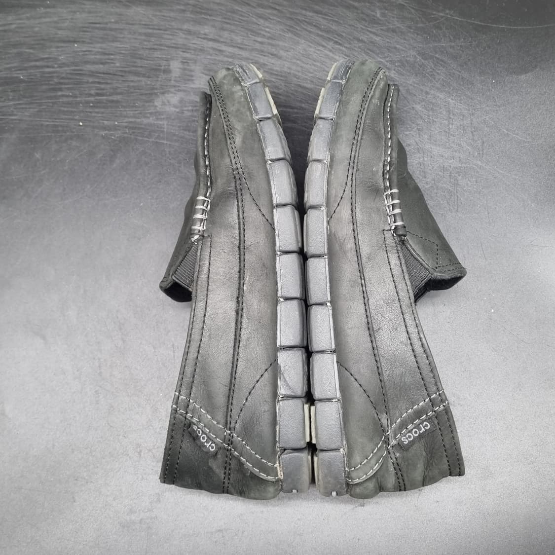 크록스 스트레치솔 레더로퍼 260 상품이미지5