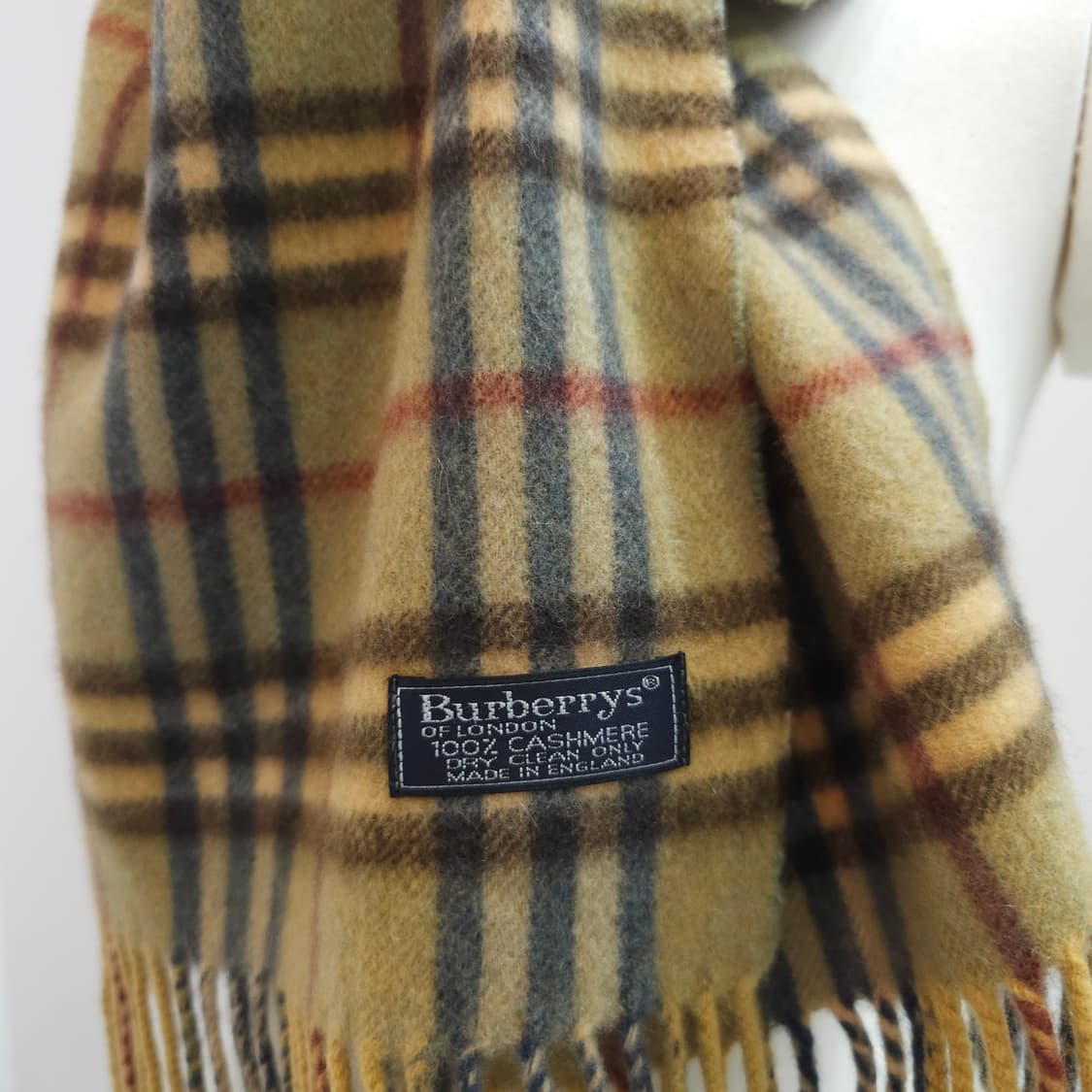 버버리 캐시미어 100% 머플러 상품이미지4