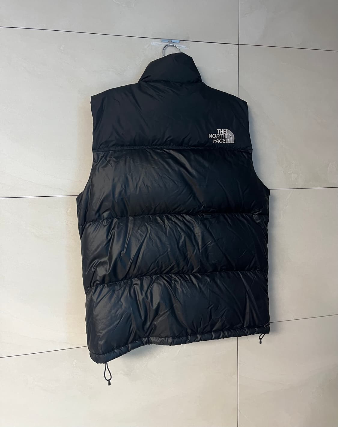 노스페이스 눕시 700 패딩 조끼 블랙 [S] 상품이미지4