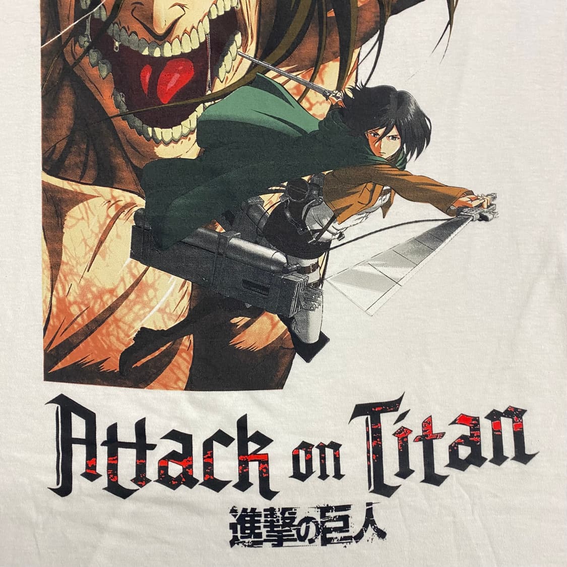 진격의거인 오피셜 애니메이션 티셔츠 상품이미지5