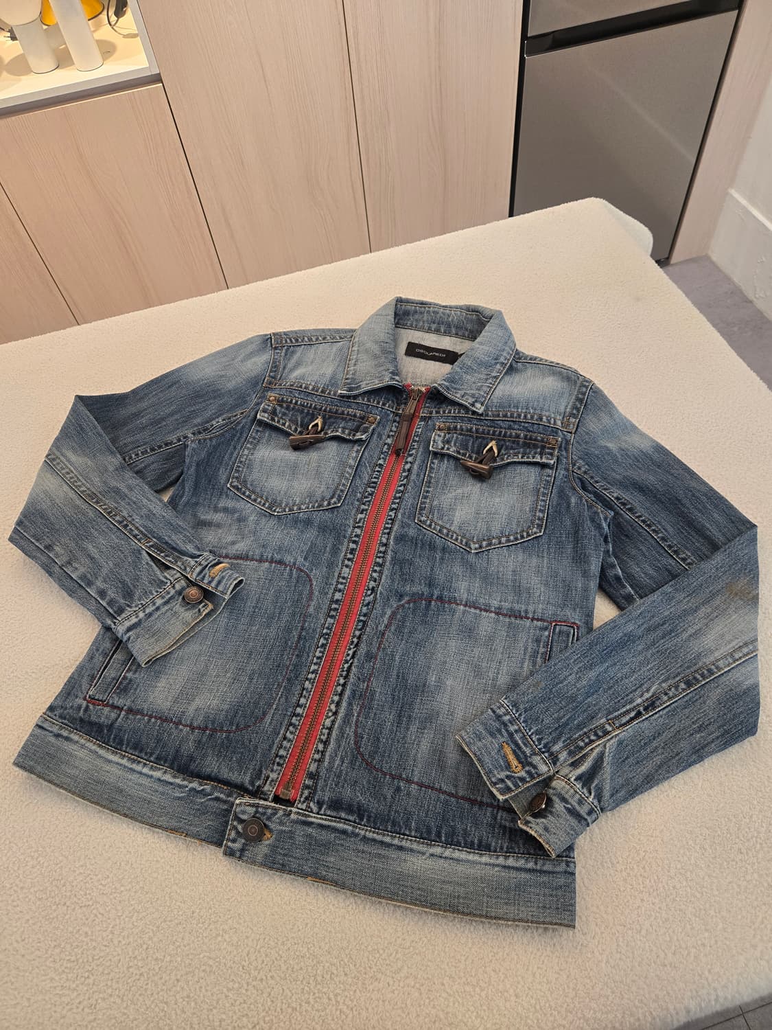디스퀘어드 데님 자켓(연청) 소뿔 레드지퍼 L 상품이미지1