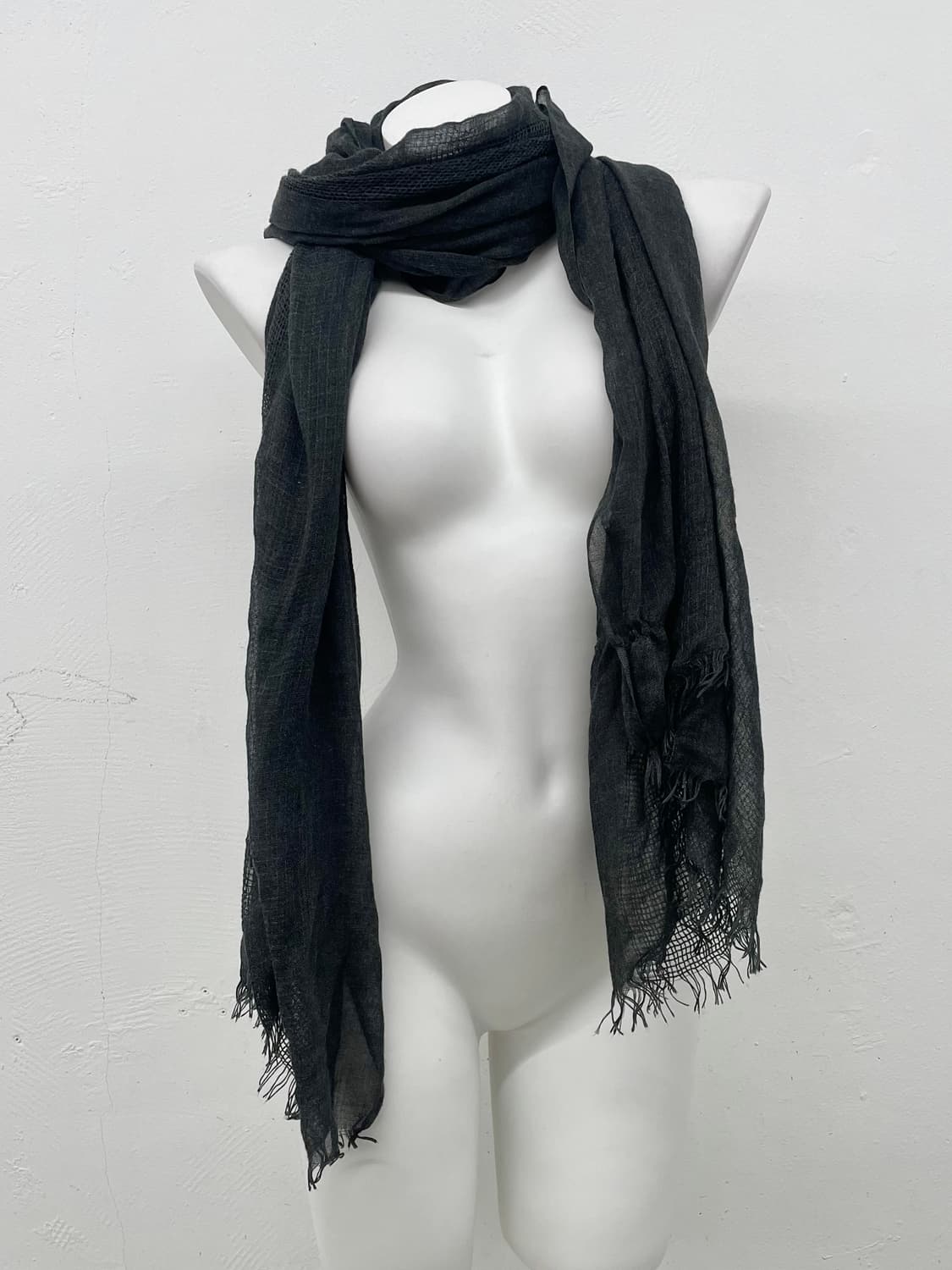 차콜 그런지 배색 머플러  상품이미지1