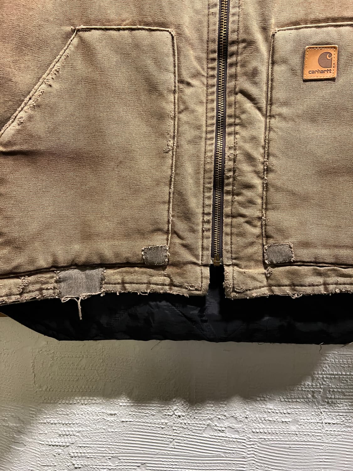 [L]칼하트 USA 빈티지 워싱 다크브라운 워크 베스트 상품이미지4