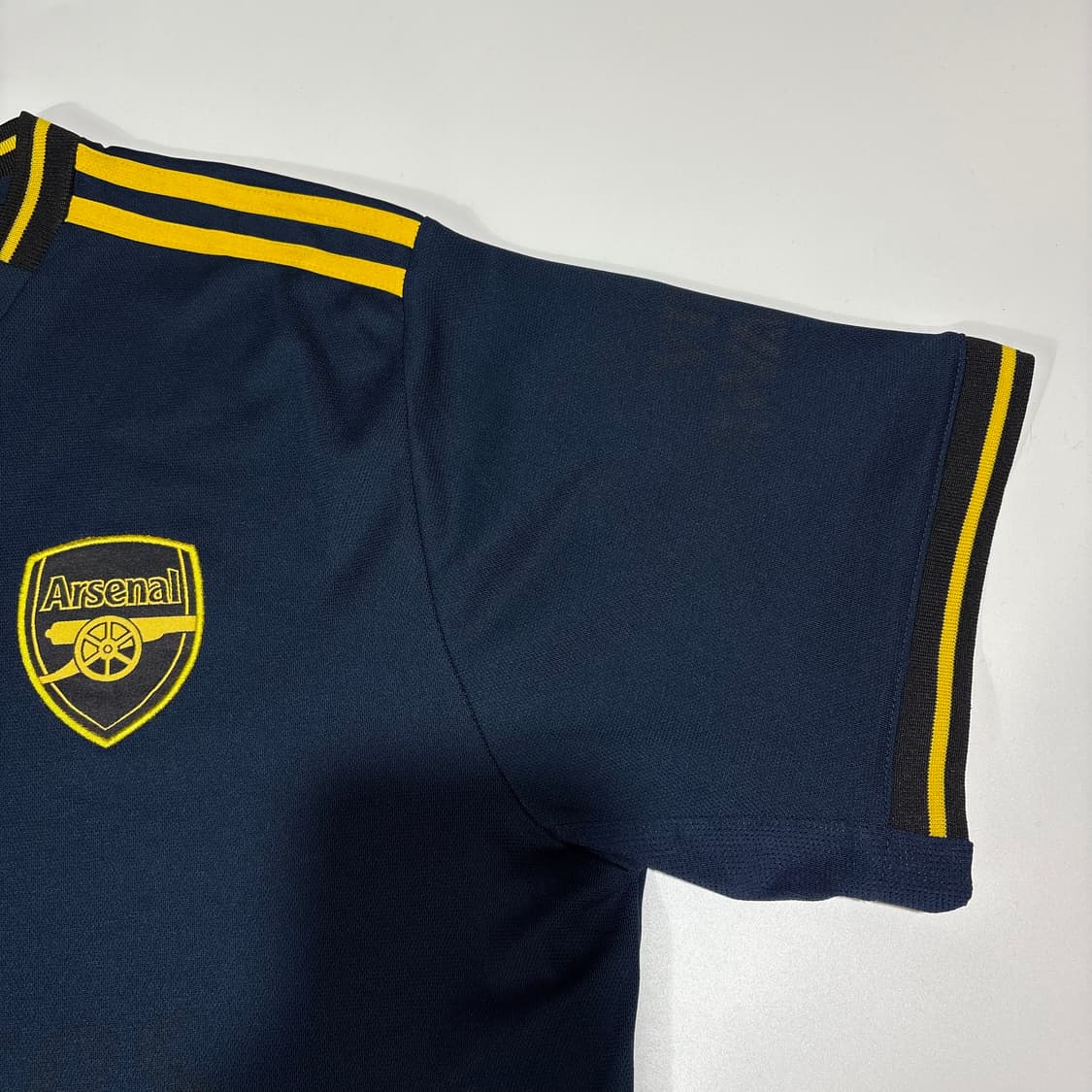 아디다스 아스날 네이비 축구 반팔티 상품이미지2