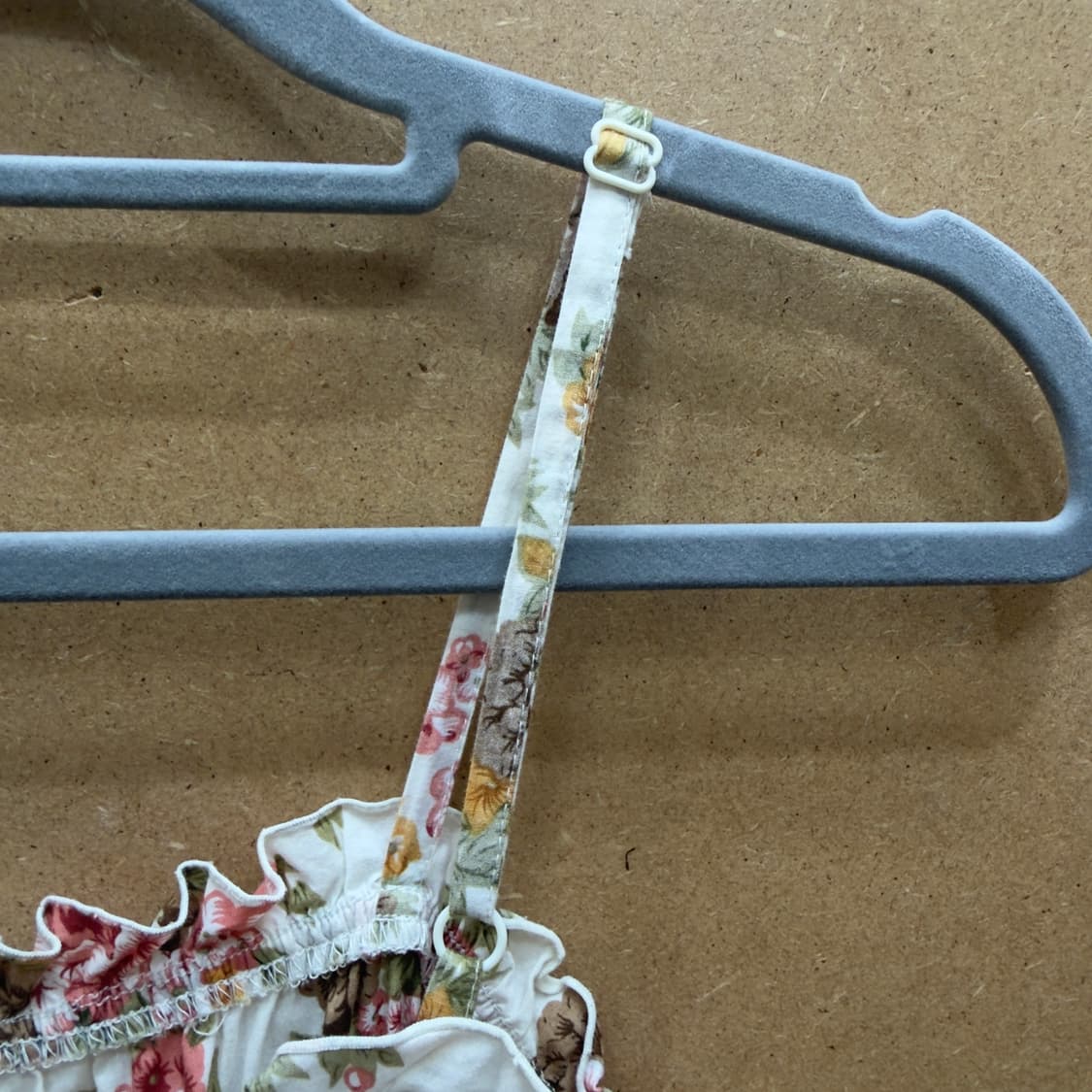 로리즈팜 빈티지 로즈 패턴 레이스 나시 상품이미지2