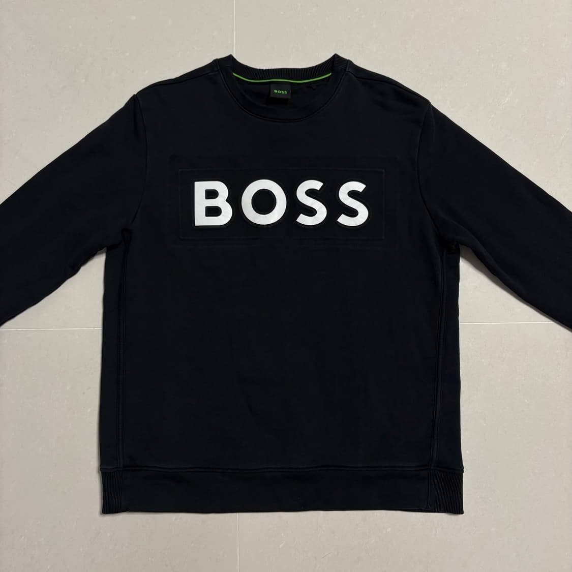 정품 휴고 보스 BOSS 빅로고 블랙 맨투맨 티셔츠 상품이미지3