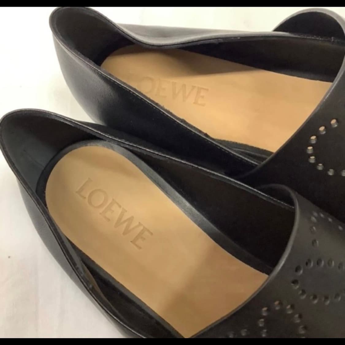  로에베 아나그램 송아지 가죽 토슈즈 상품이미지6