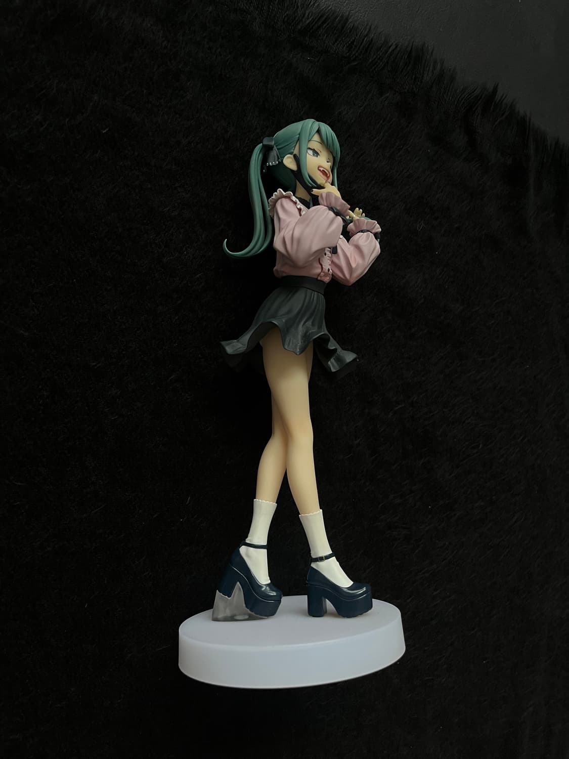 굿스마일컴퍼니 뱀파이어 미쿠 피규어 상품이미지4