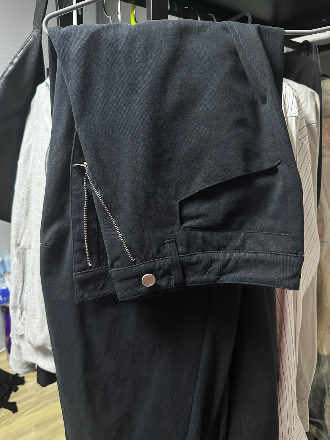 밀로아카이브 바지 상품이미지1