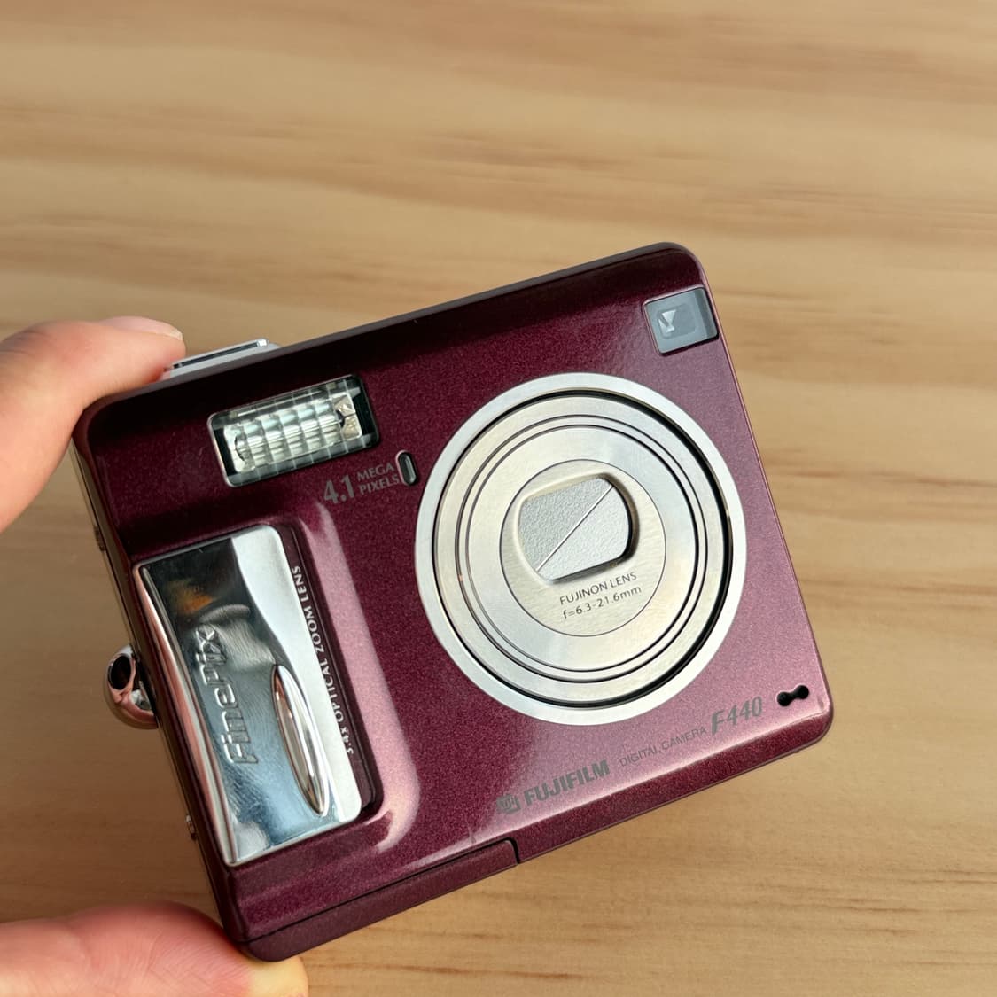 ✨희귀 컬러 정소민 디카✨ 후지필름 FinePix F440 빈티지 디카 상품이미지3