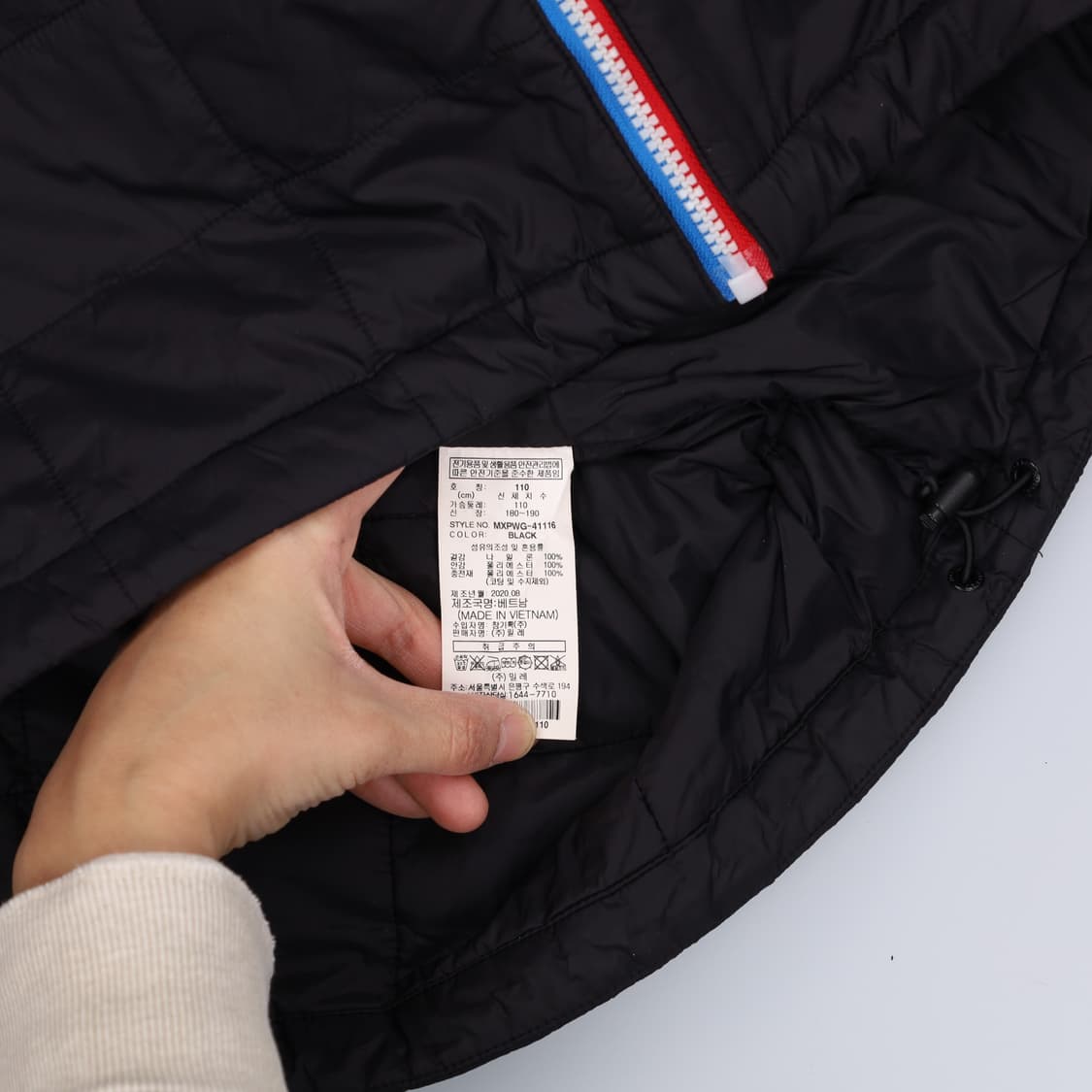 [110] 밀레 블랙 경량패딩 0108H1 상품이미지4