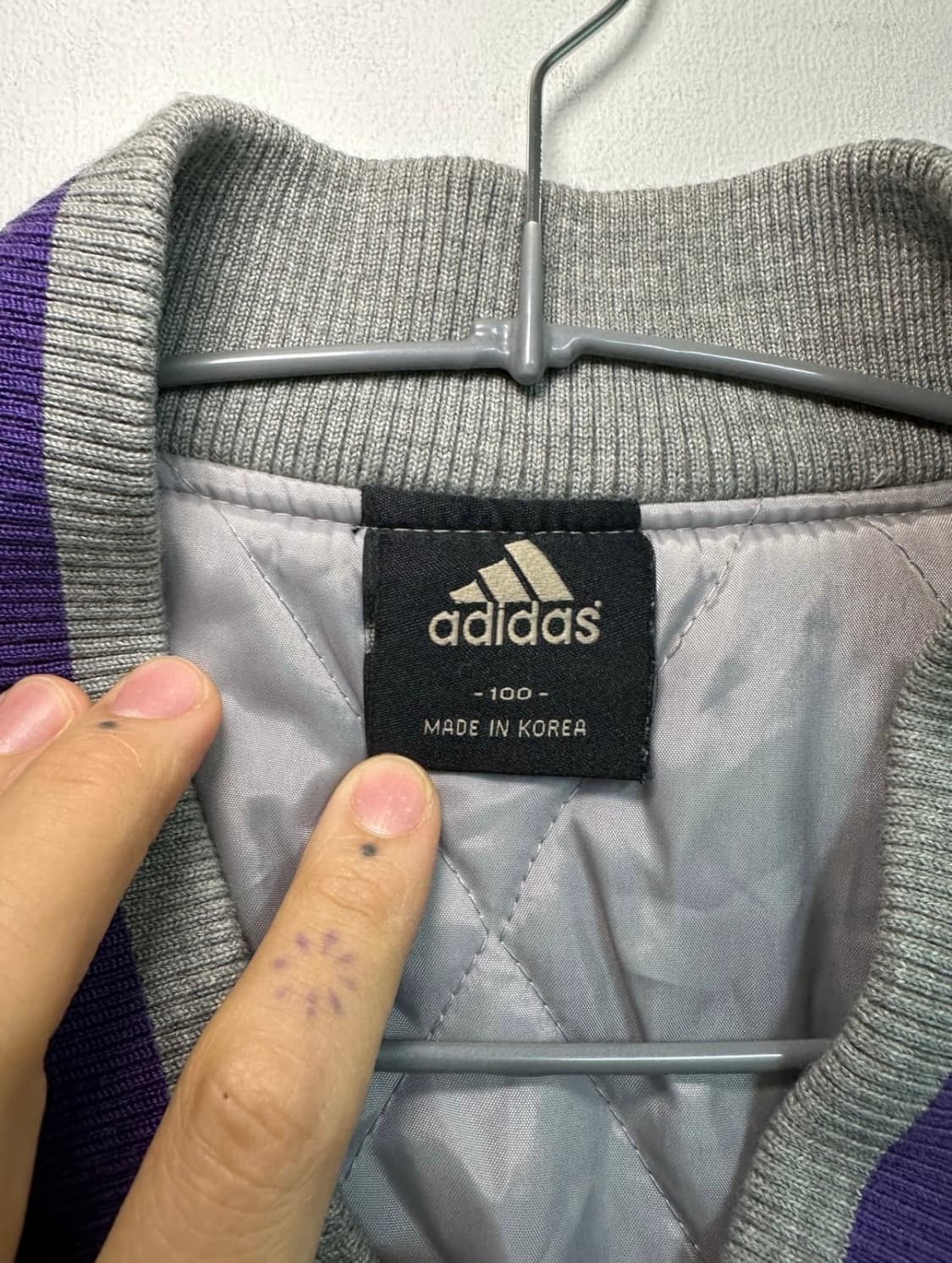 아디다스 가죽 배색 누빔 바시티 자켓 상품이미지5