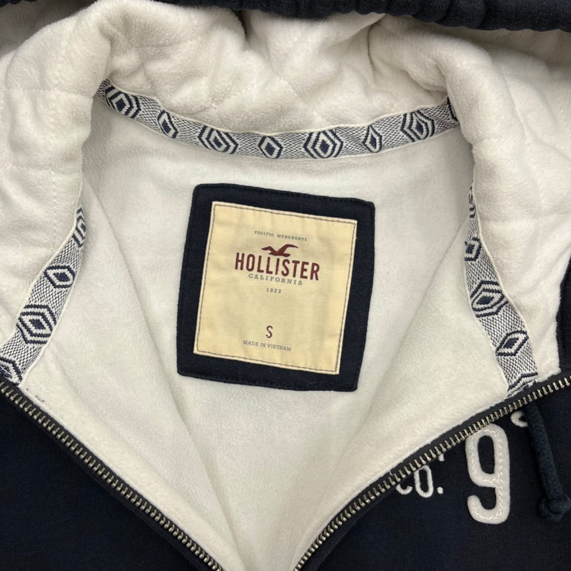 홀리스터 자수로고 네이비 후드집업 S 상품이미지5
