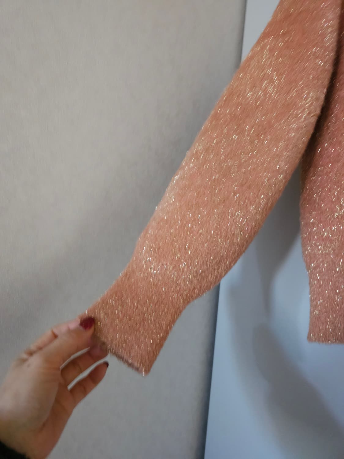 EGOIST 브이넥 퍼프소매 니트 상품이미지3