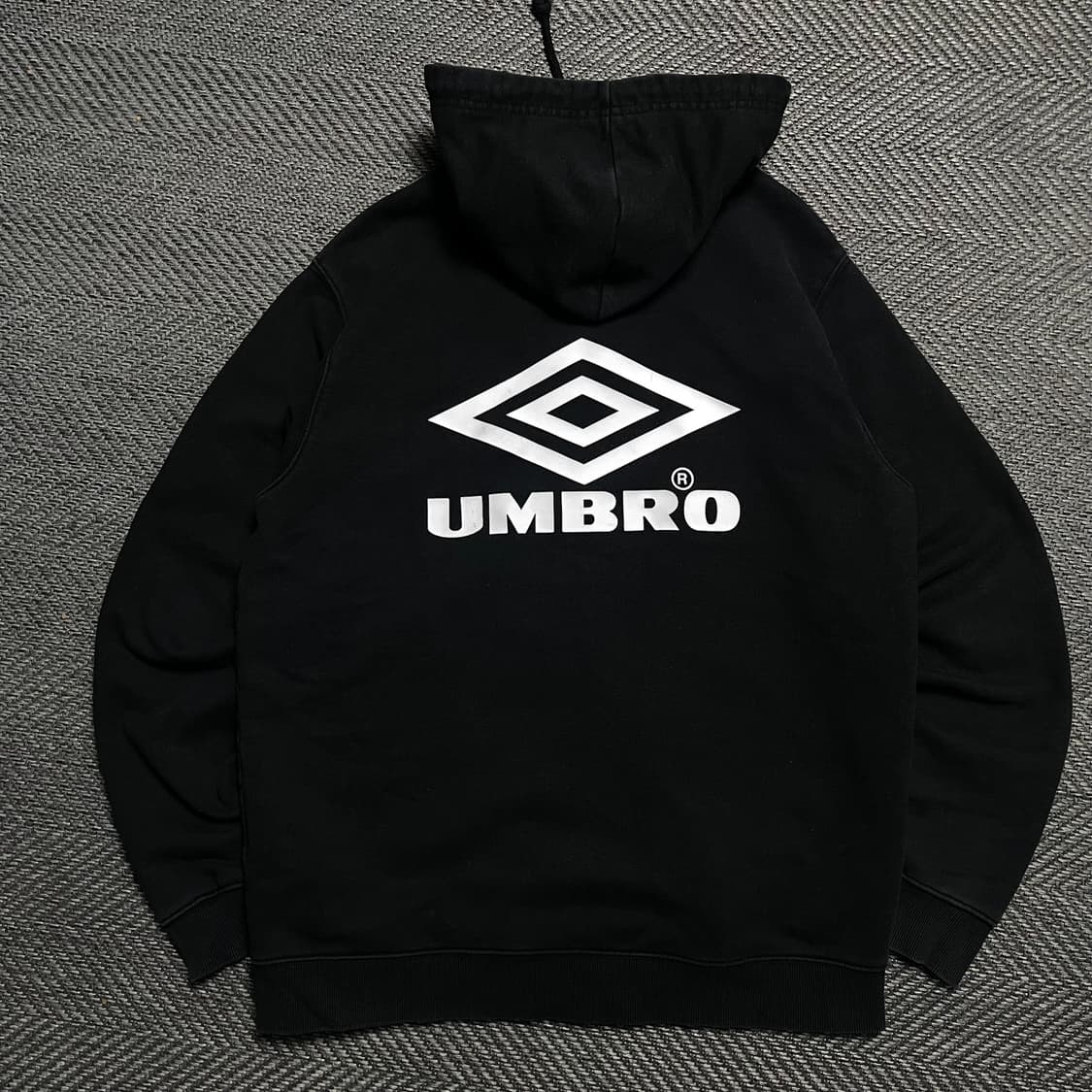 엄브로 빅로고 박시핏 후드집업 블랙y 5316 상품이미지2