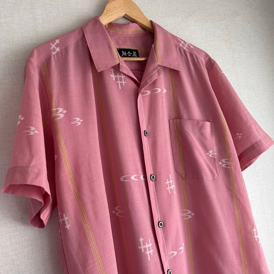 Vintage Mood Pink Pattern Shirts 상품이미지3