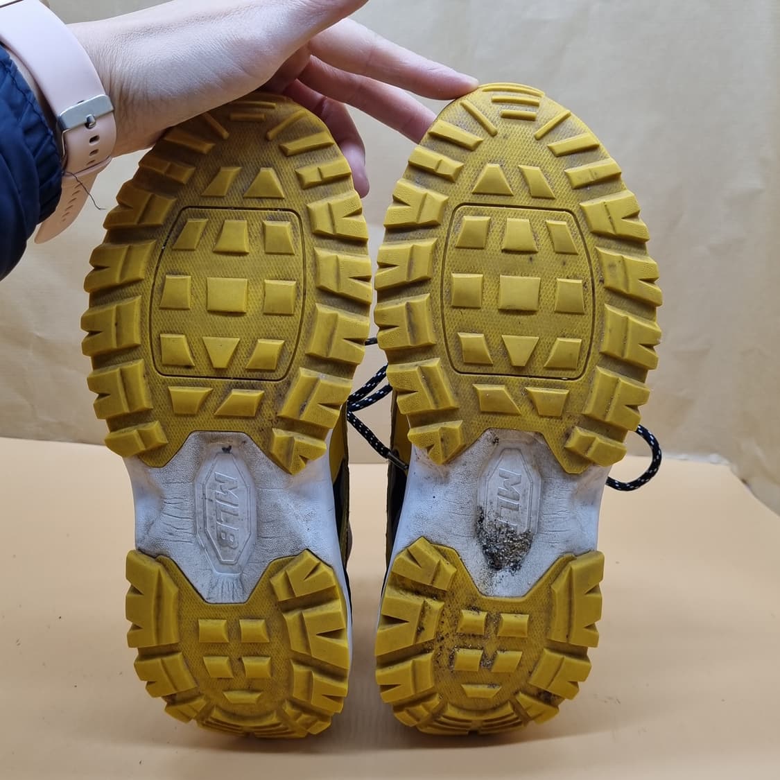 MLB 뉴욕양키즈 마리포사 남성운동화270  상품이미지3