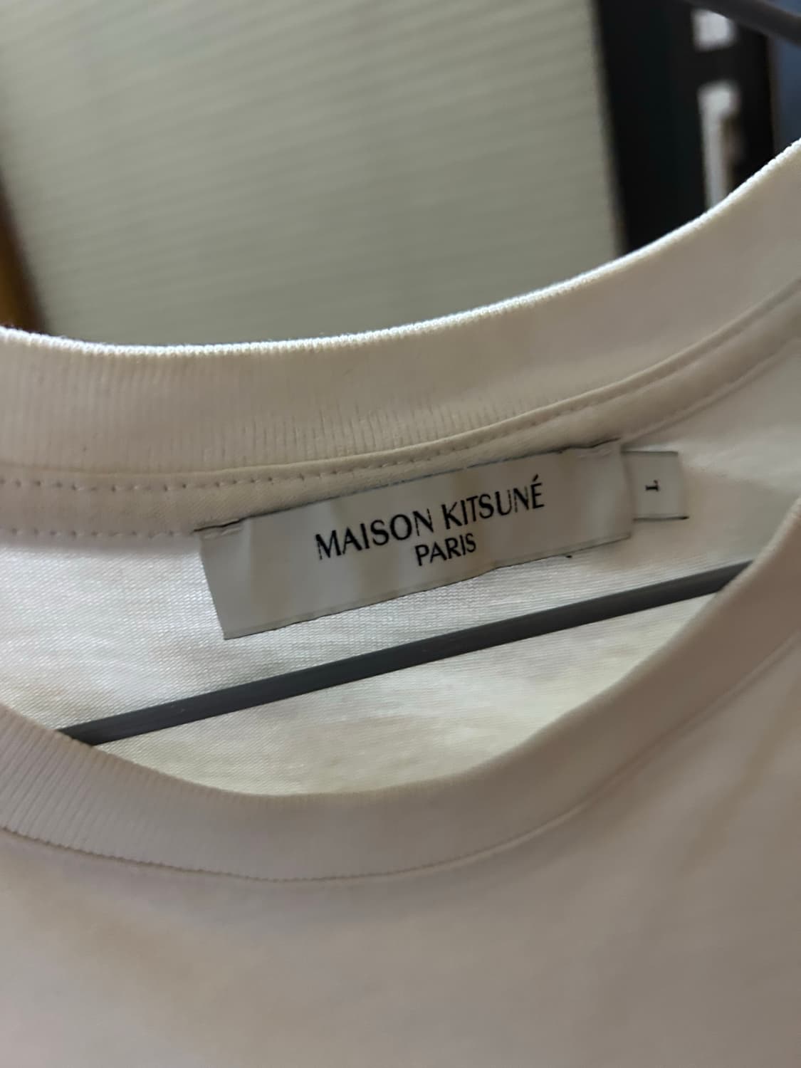 메종키츠네 핸드라이팅 컴포즈 반팔 티셔츠 L사이즈 판매 상품이미지4