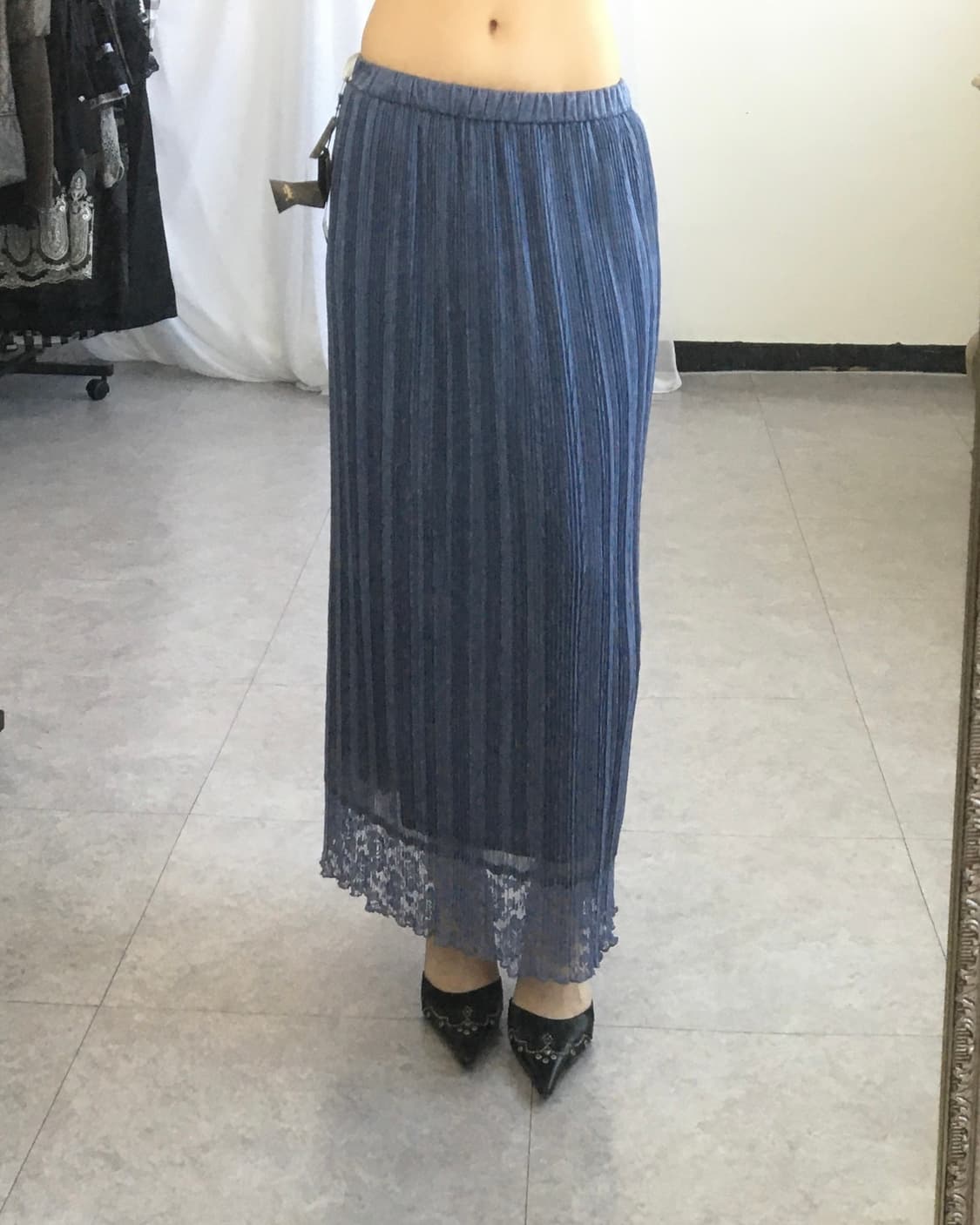 Lace trimming pleats long skirt 상품이미지7