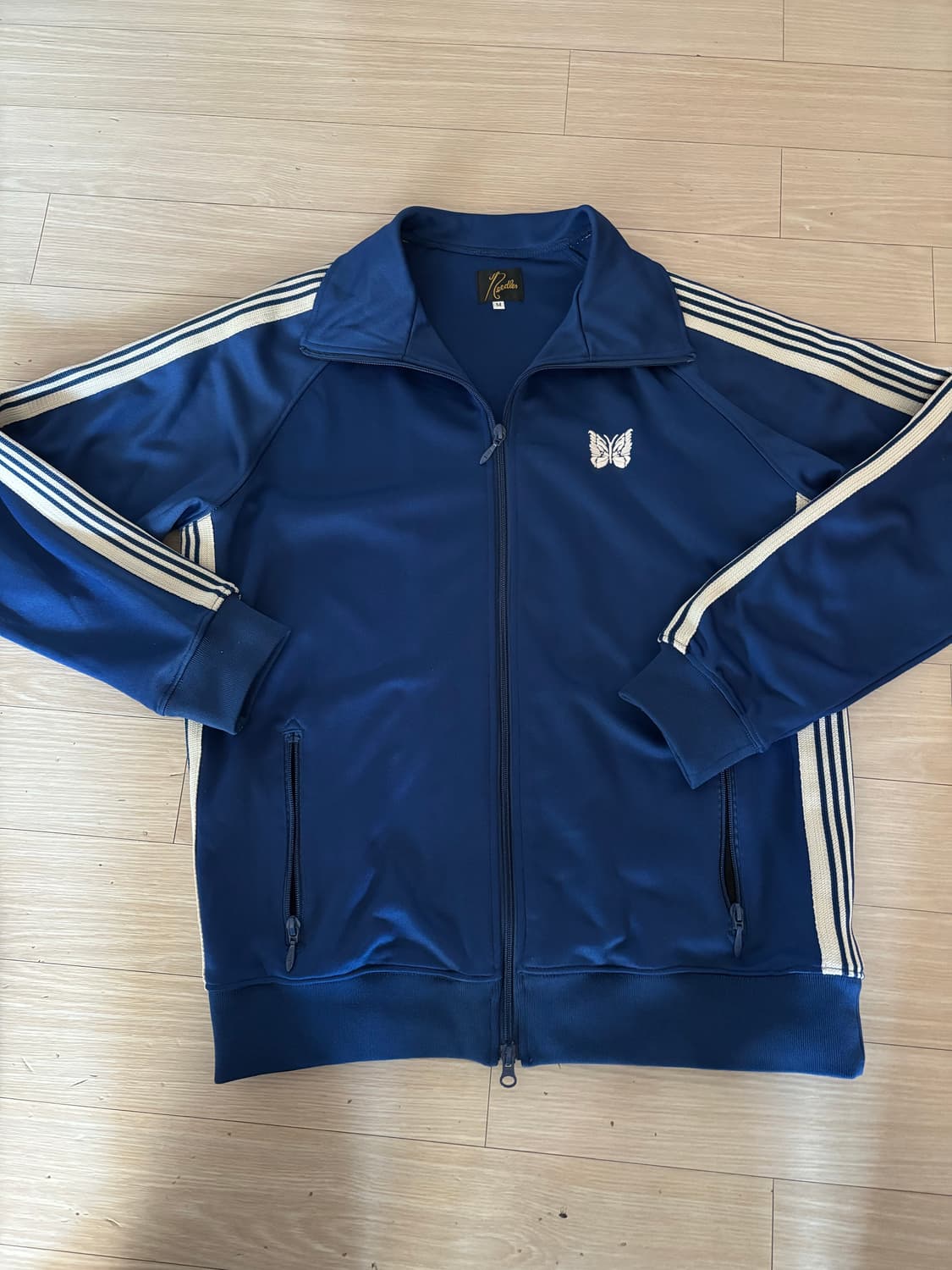 니들스 스무스 로얄 트랙 자켓 M 상품이미지1